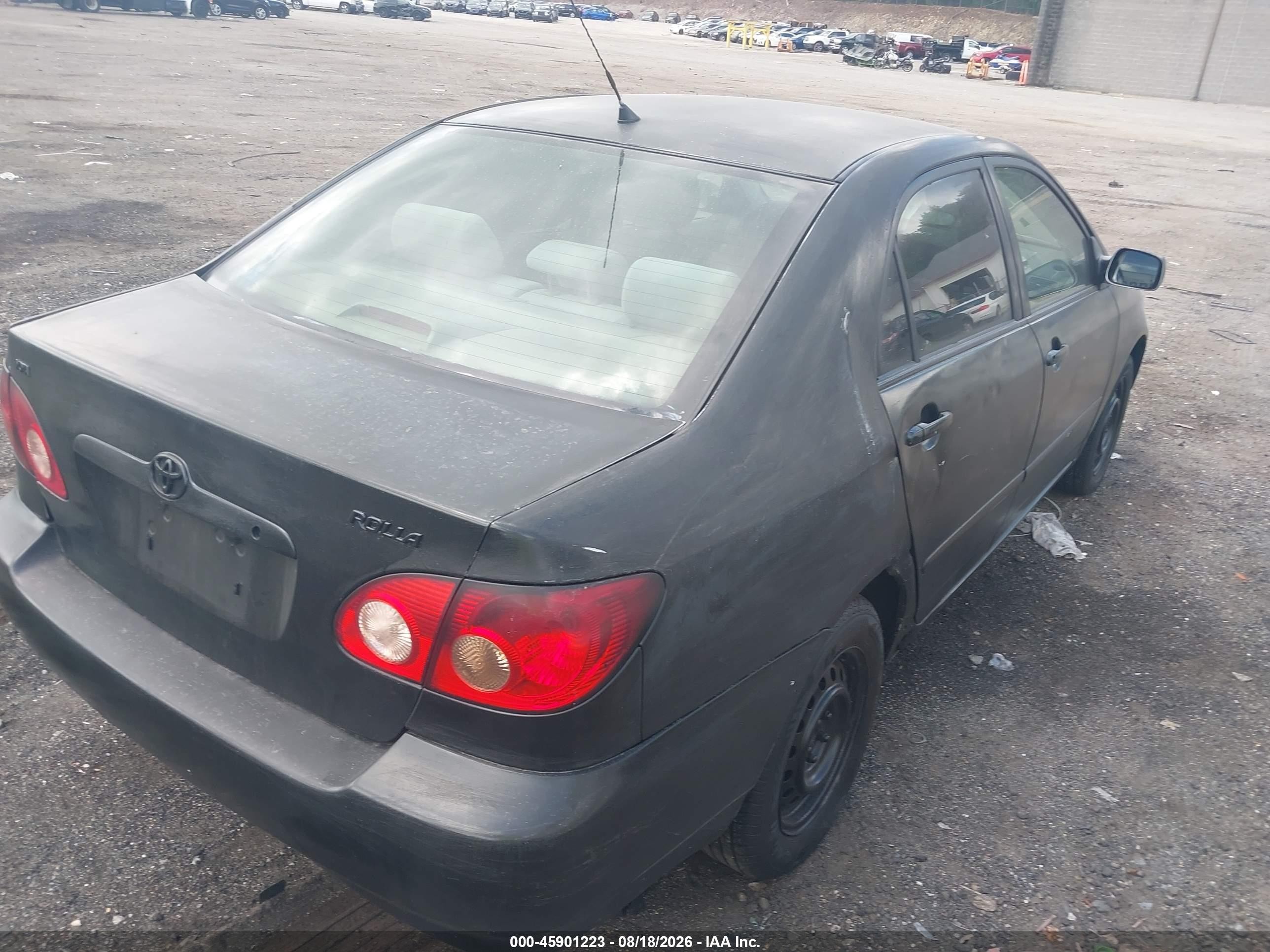 2007 Toyota Corolla Le Gray vin: JTDBR32E270119462