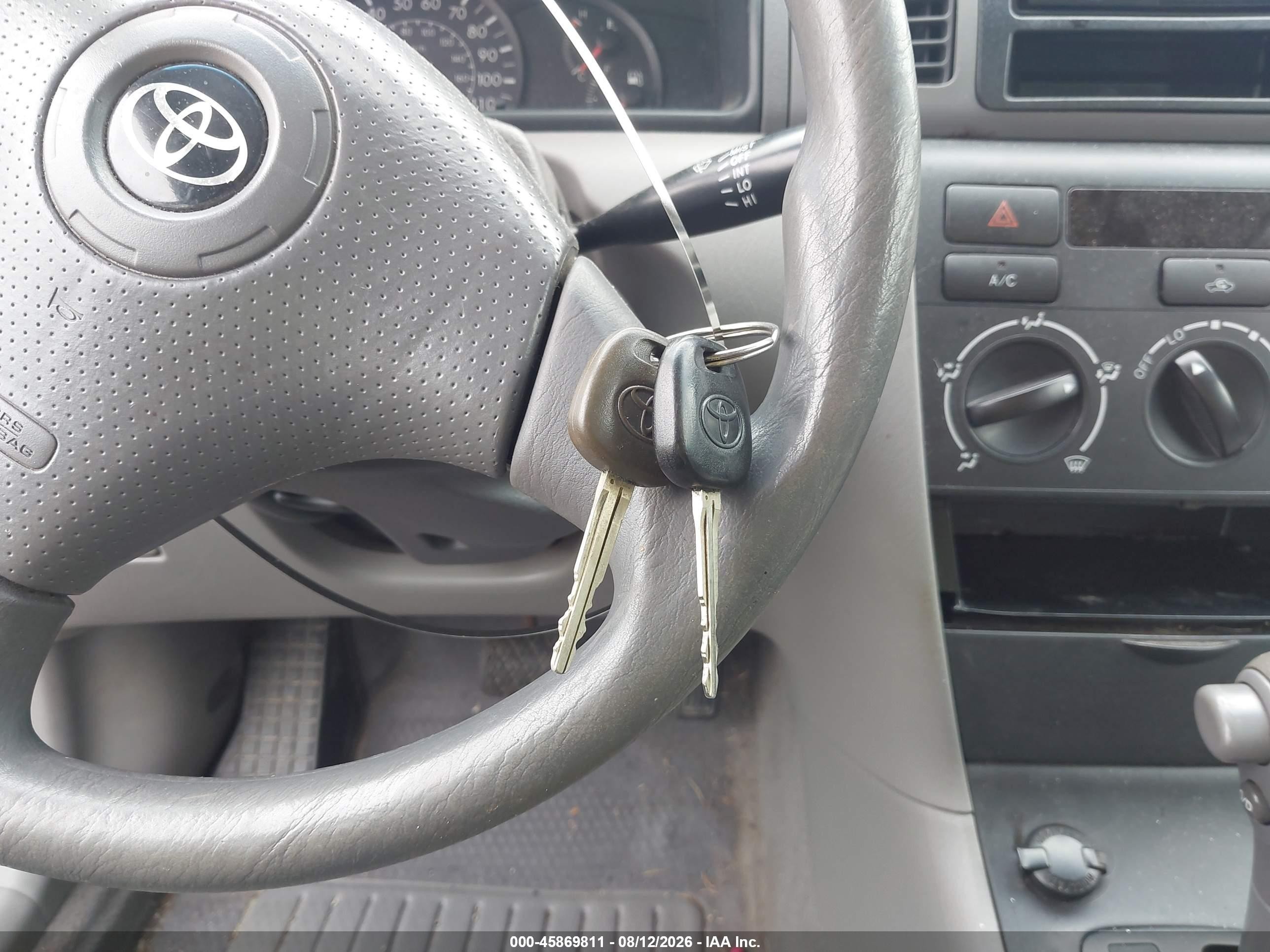 2007 Toyota Corolla Ce Красный vin: JTDBR32E270132048