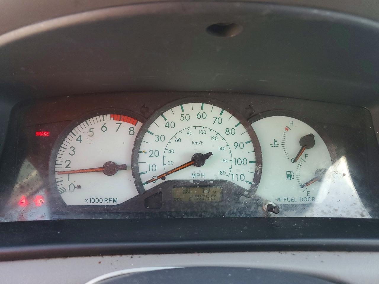 2003 Toyota Corolla Le Silver vin: JTDBR32E330012592