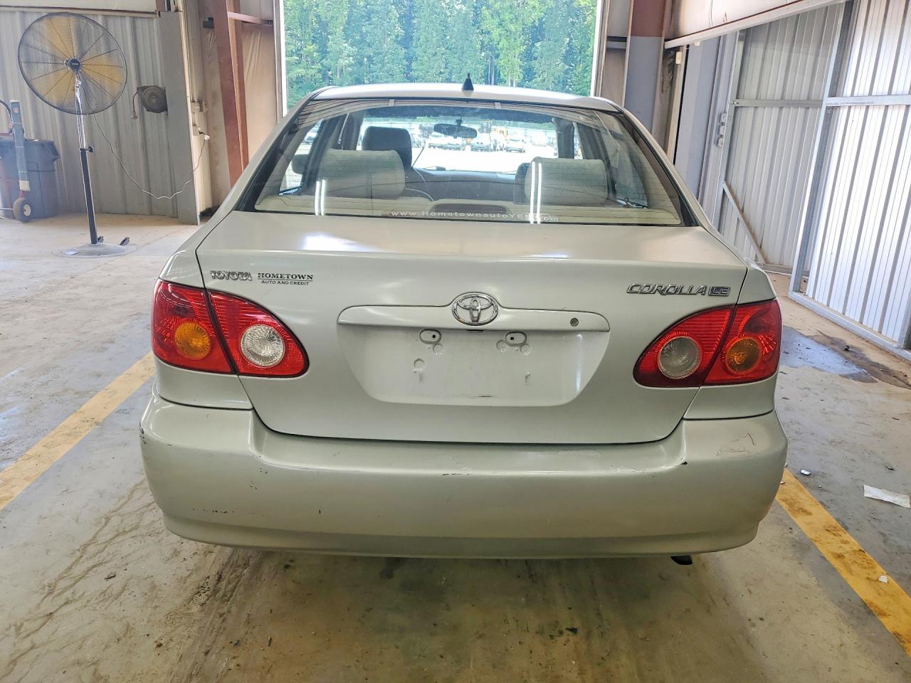 2003 Toyota Corolla Le Tan vin: JTDBR32E330039145