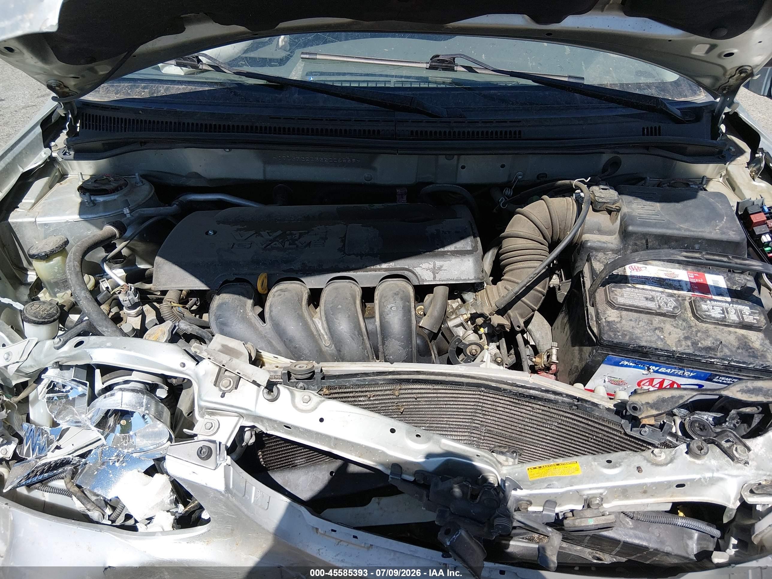 2003 Toyota Corolla Ce Silver vin: JTDBR32E332004559