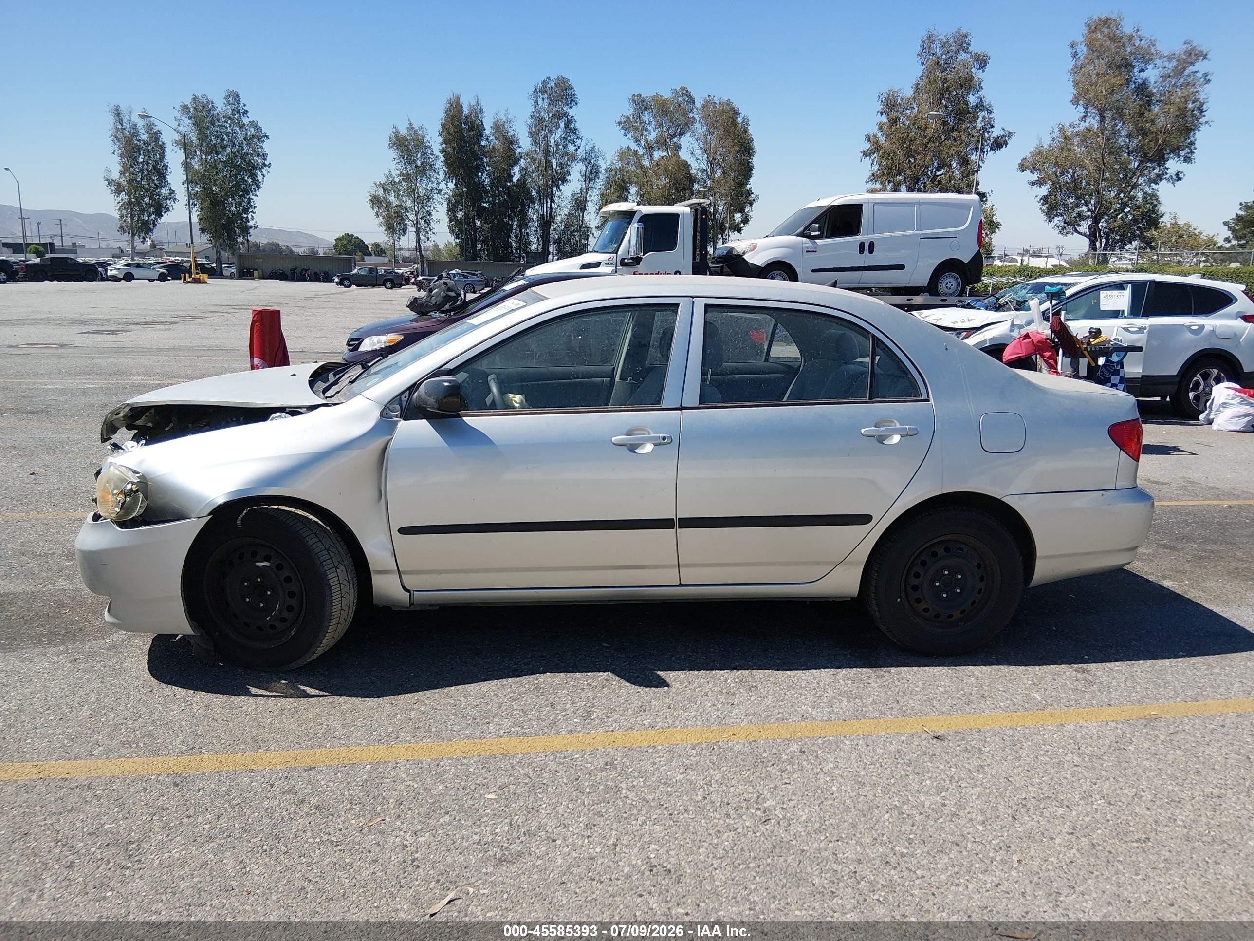 2003 Toyota Corolla Ce Silver vin: JTDBR32E332004559
