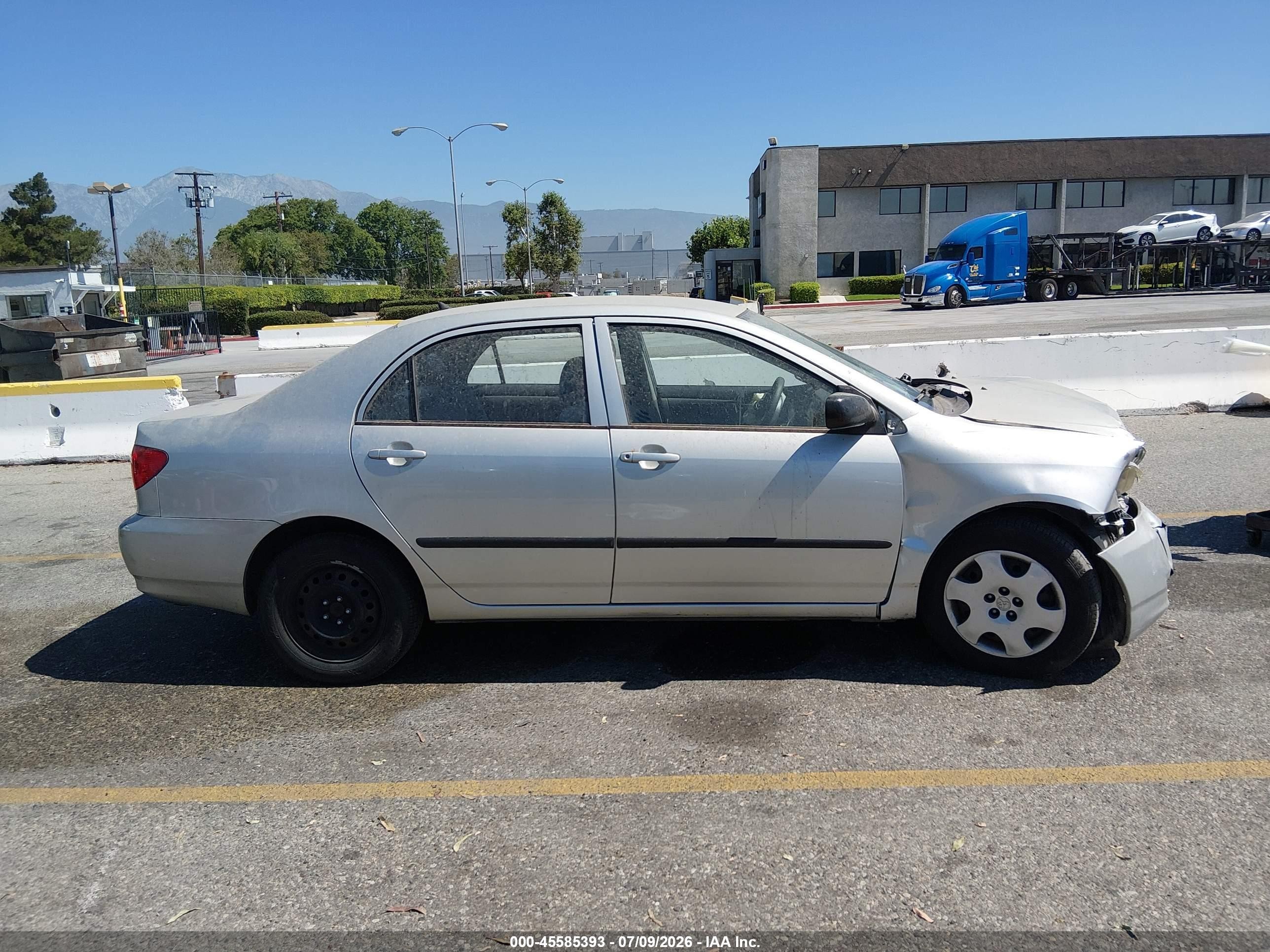 2003 Toyota Corolla Ce Silver vin: JTDBR32E332004559