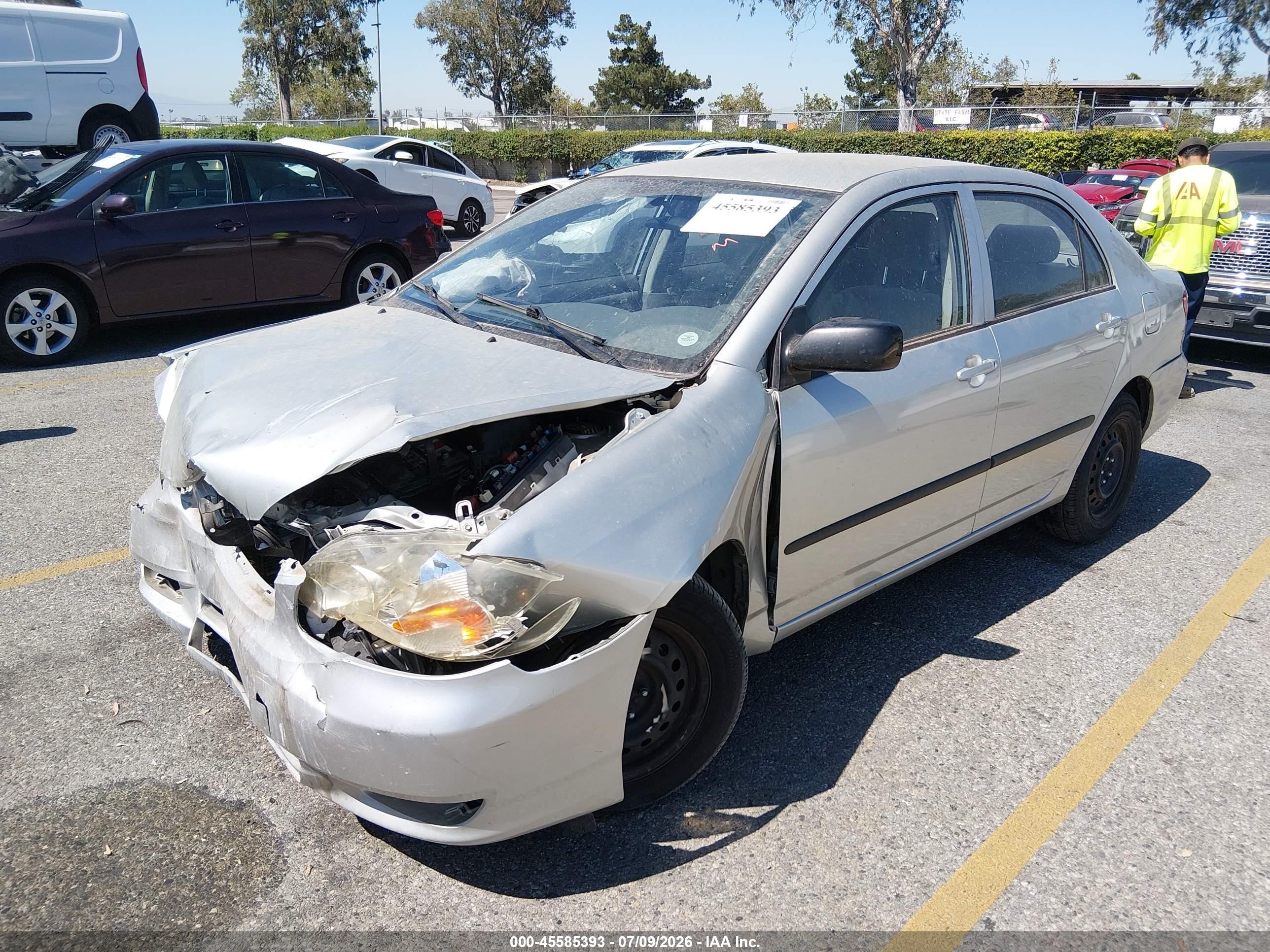 2003 Toyota Corolla Ce Silver vin: JTDBR32E332004559
