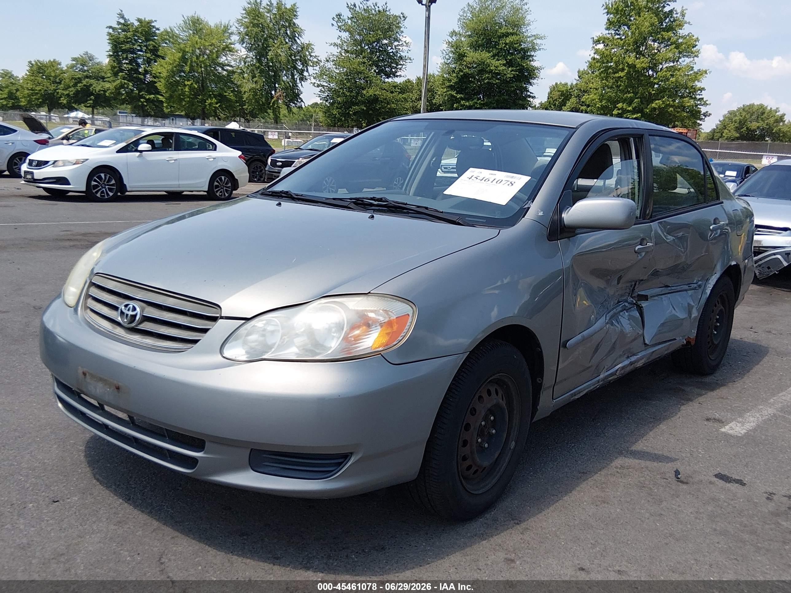 2003 Toyota Corolla Le Gray vin: JTDBR32E332009647