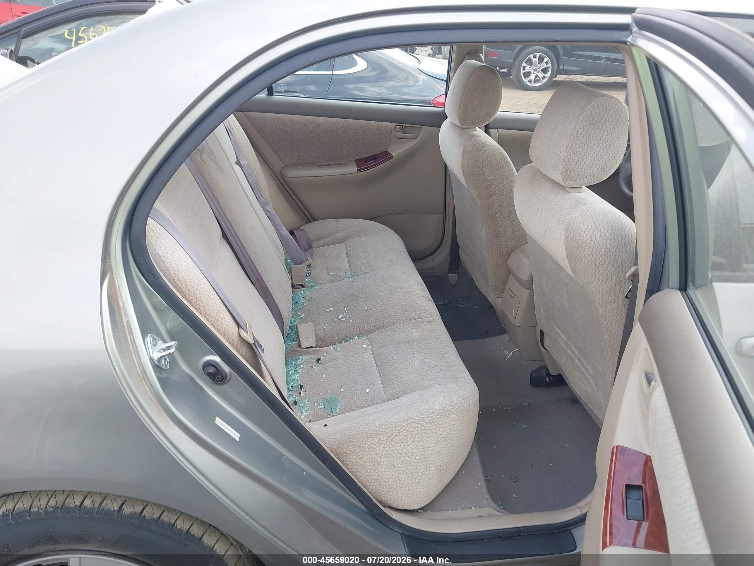 2003 Toyota Corolla Le Gray vin: JTDBR32E332014816