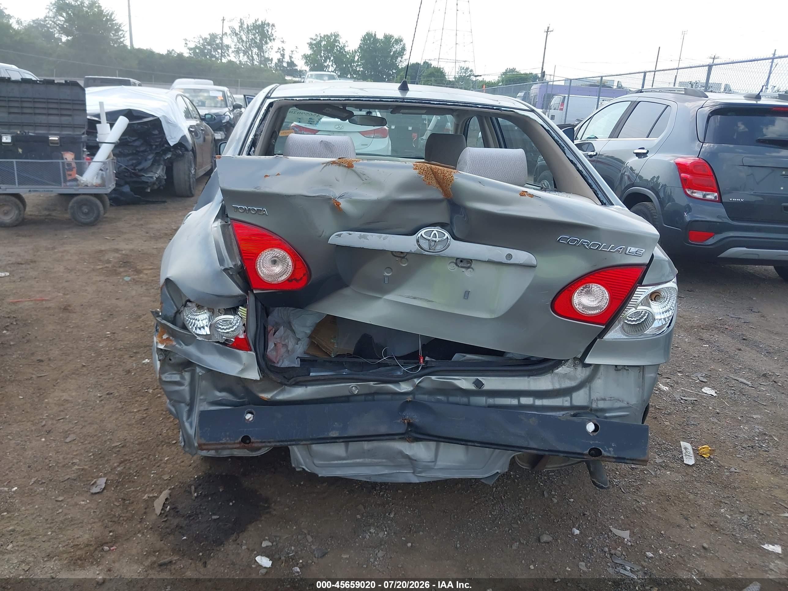 2003 Toyota Corolla Le Gray vin: JTDBR32E332014816