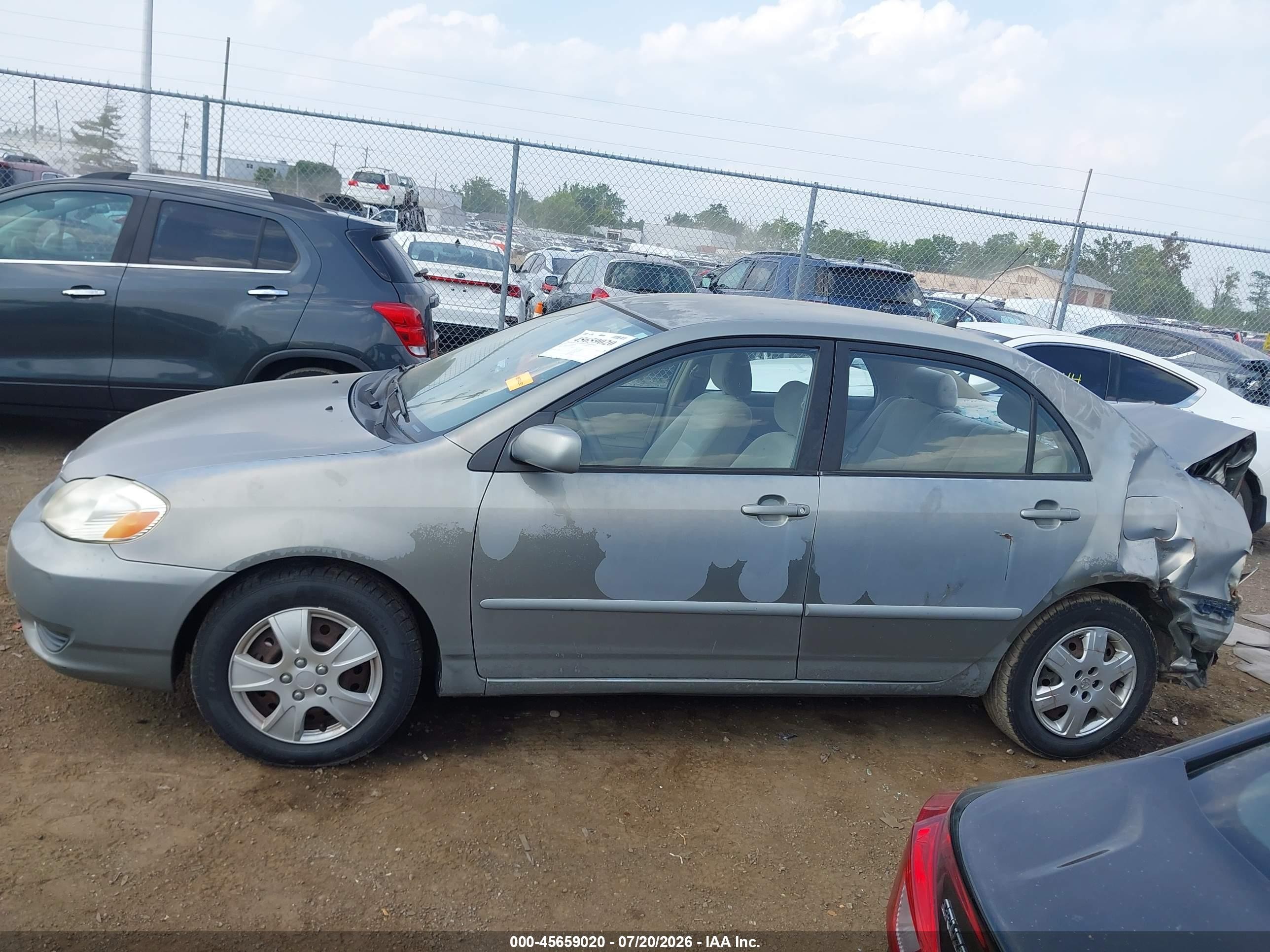 2003 Toyota Corolla Le Gray vin: JTDBR32E332014816