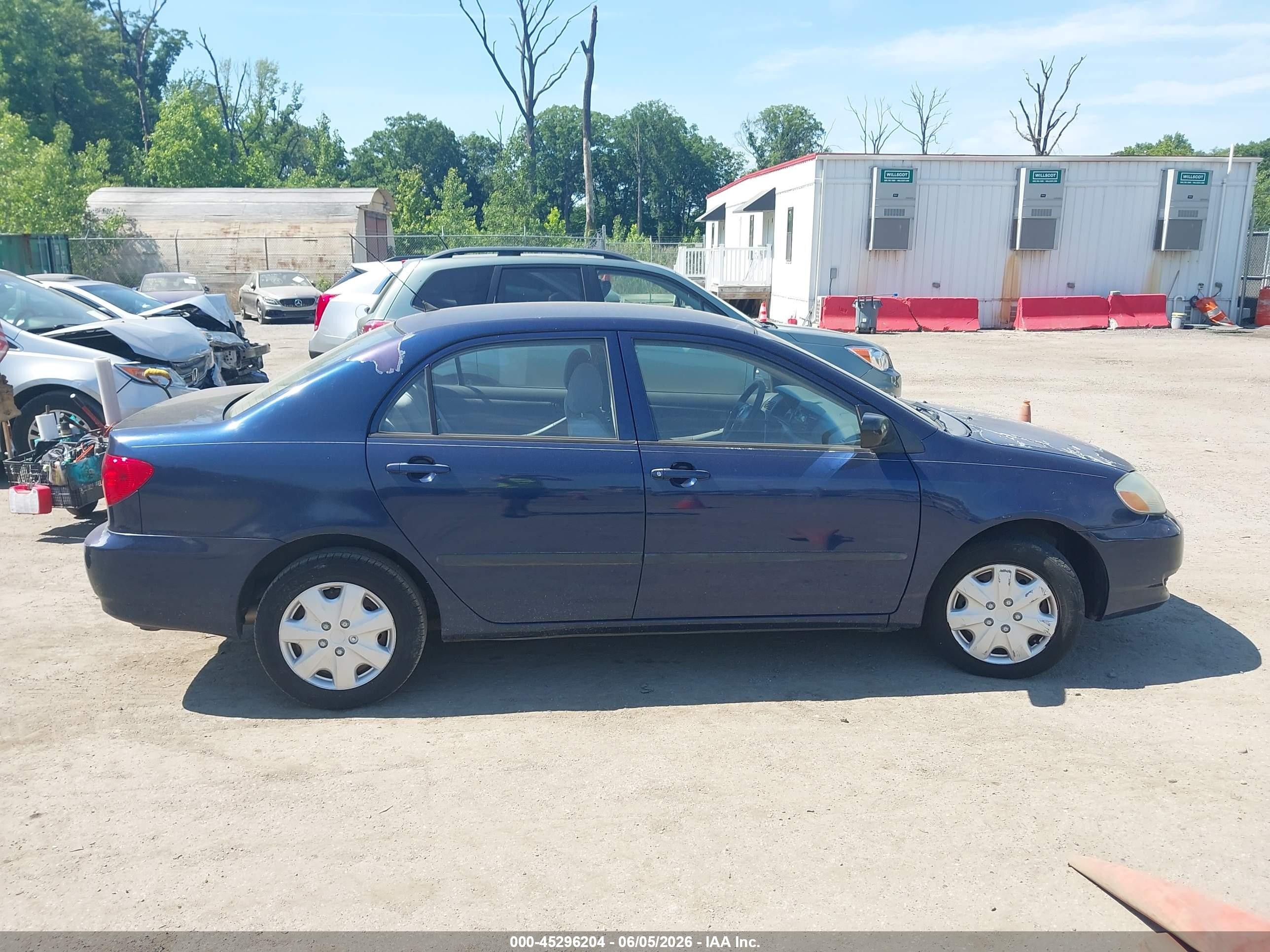 2004 Toyota Corolla Ce Синий vin: JTDBR32E340052754