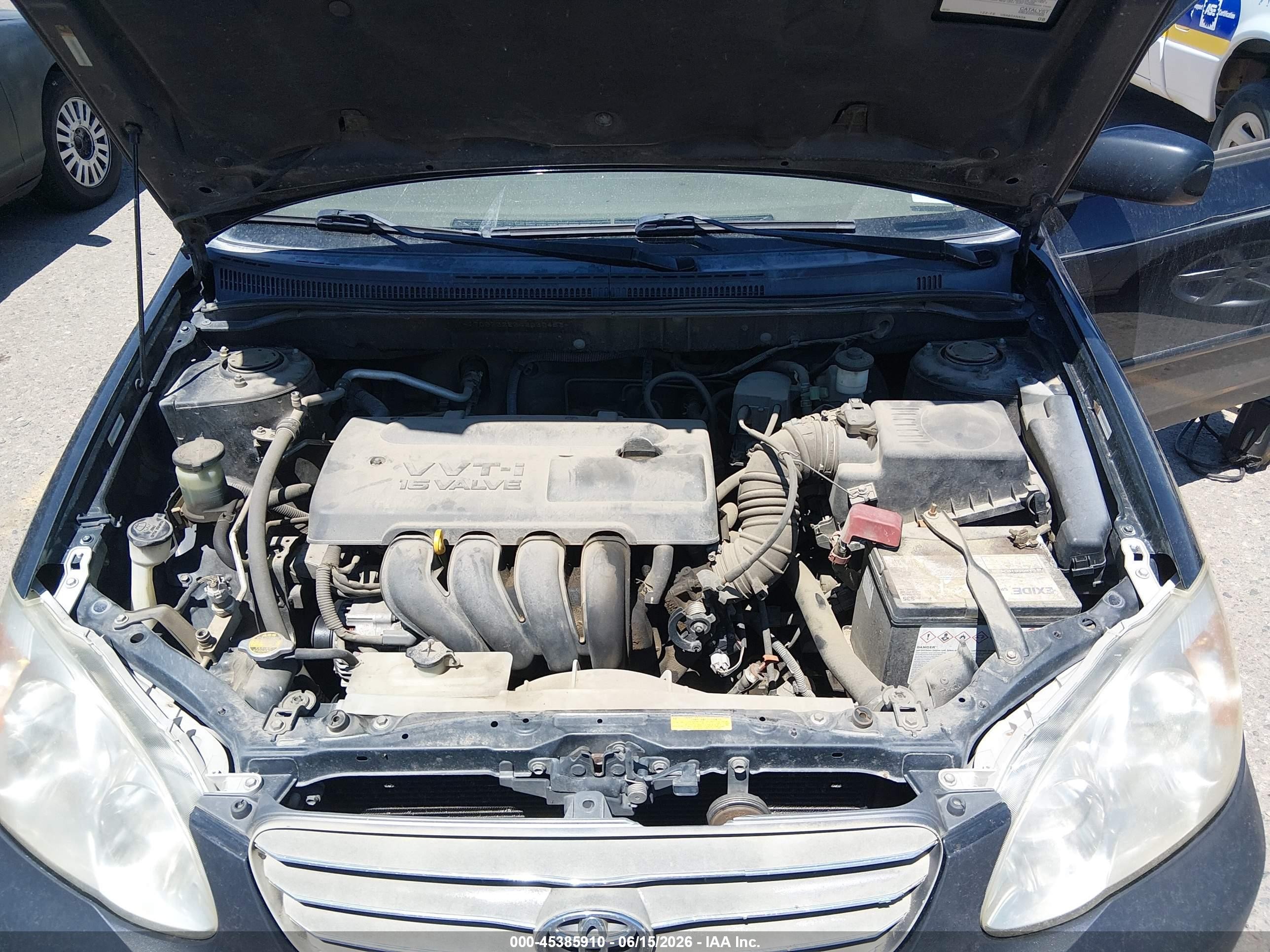 2004 Toyota Corolla Le Silver vin: JTDBR32E342030483