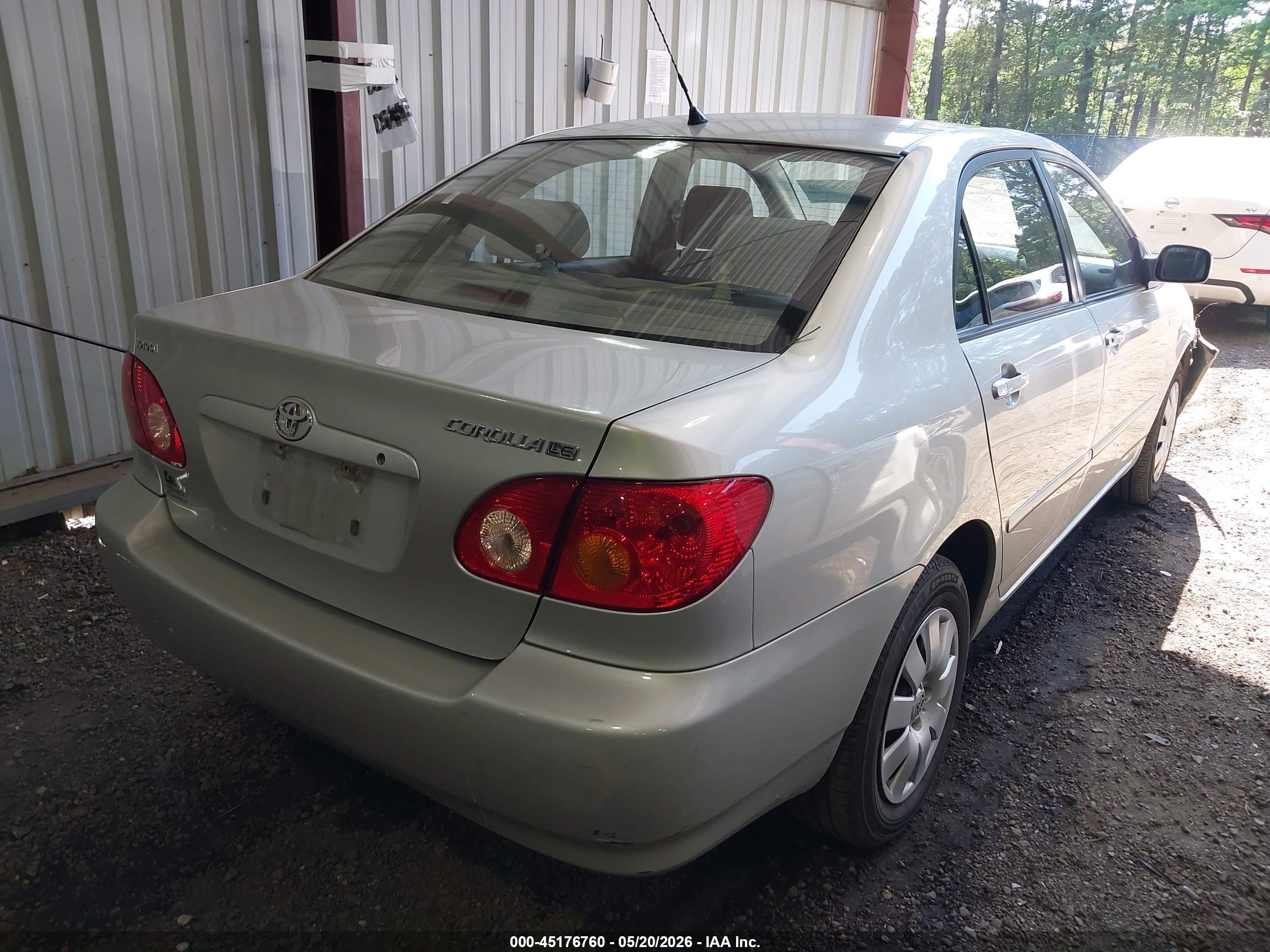 2004 Toyota Corolla Le Gray vin: JTDBR32E342035389