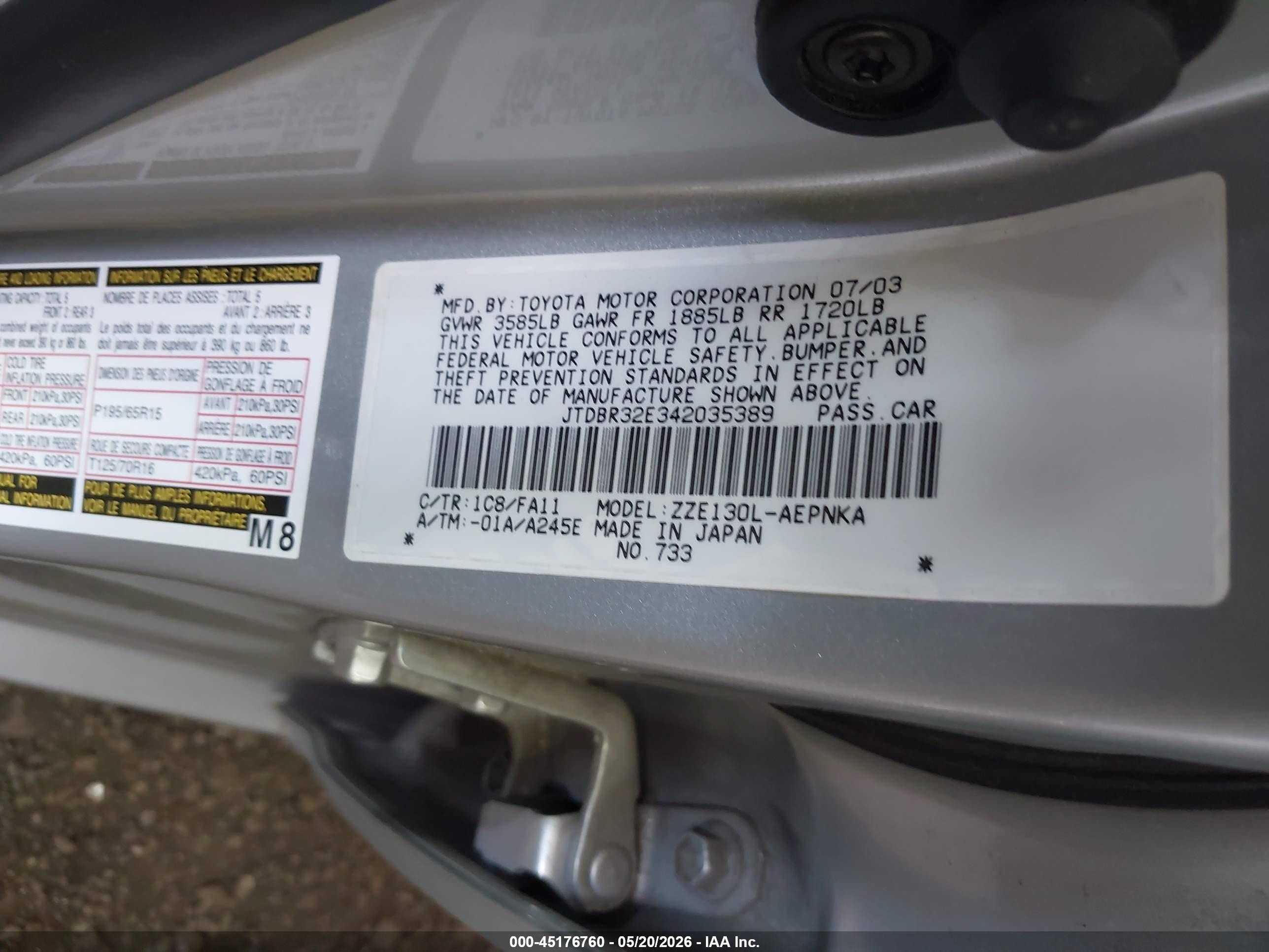 2004 Toyota Corolla Le Gray vin: JTDBR32E342035389