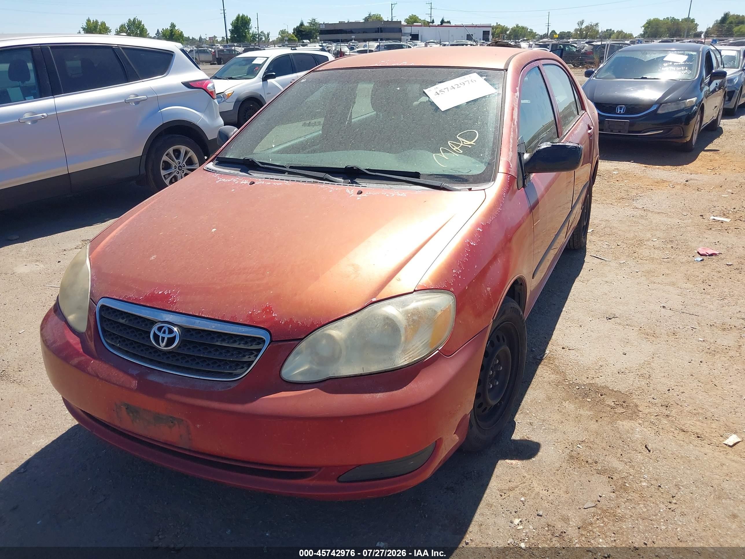 2005 Toyota Corolla Ce Red vin: JTDBR32E350053498
