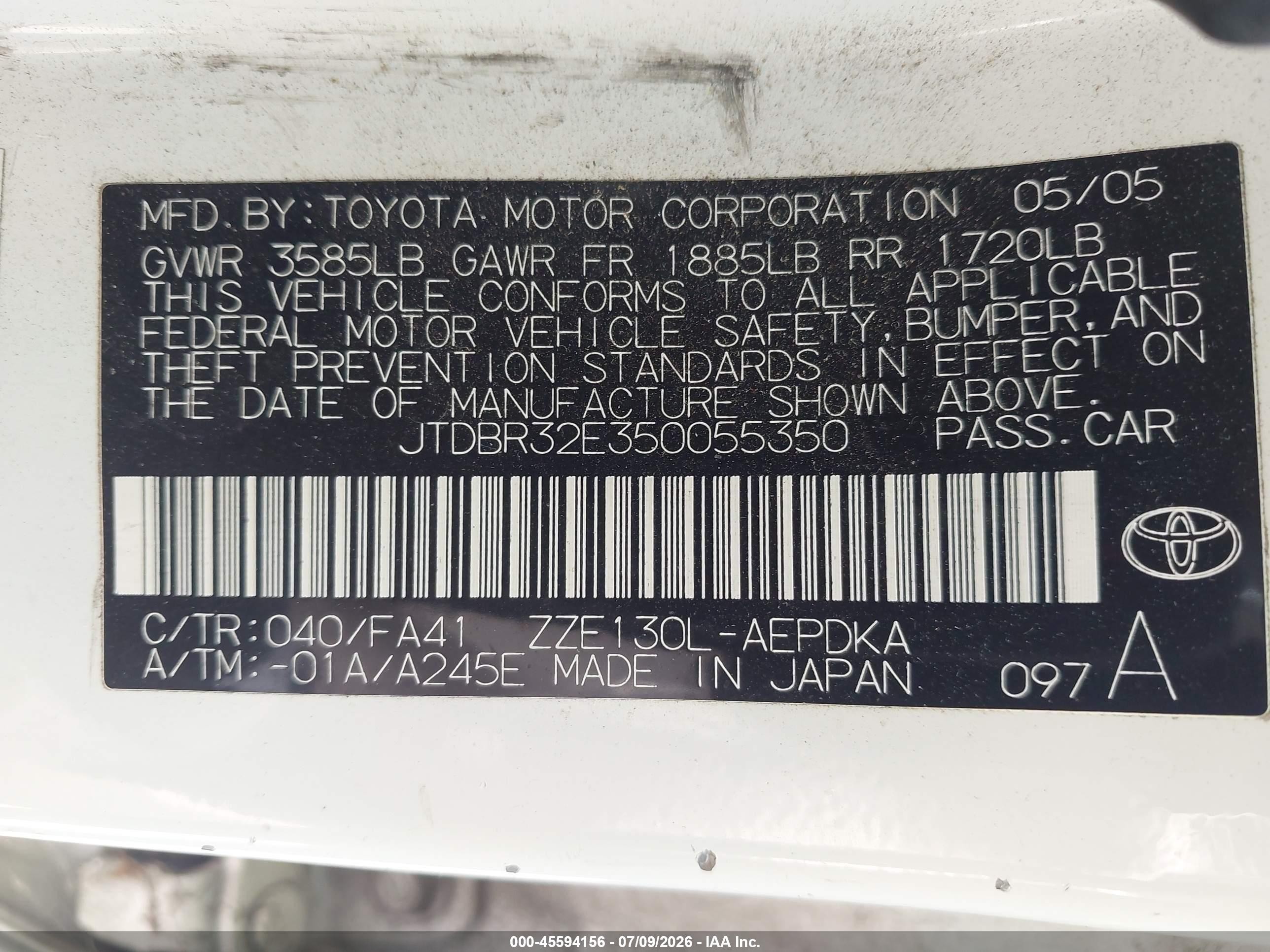 2005 Toyota Corolla Ce White vin: JTDBR32E350055350