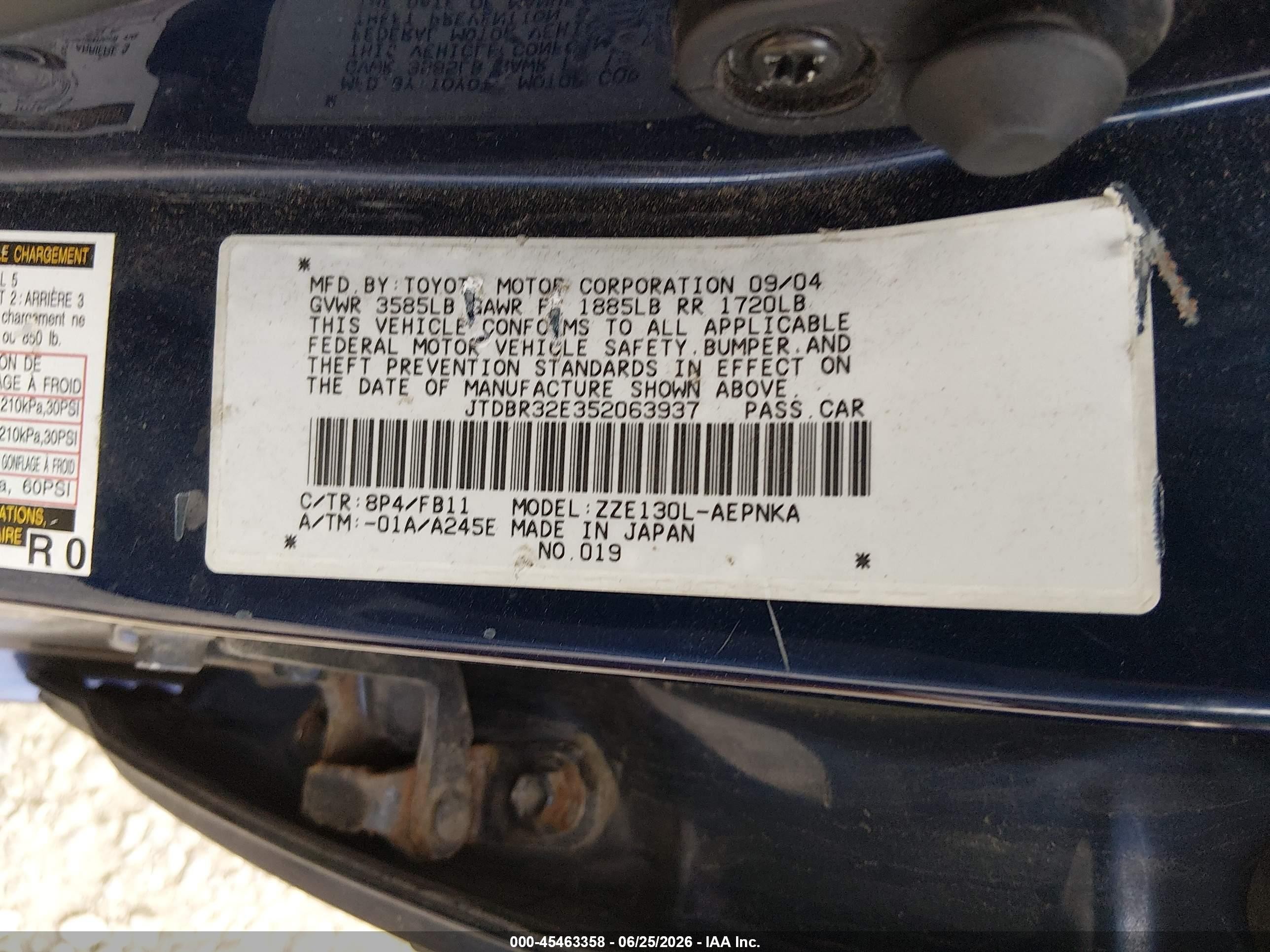 2005 Toyota Corolla Le Dark Blue vin: JTDBR32E352063937