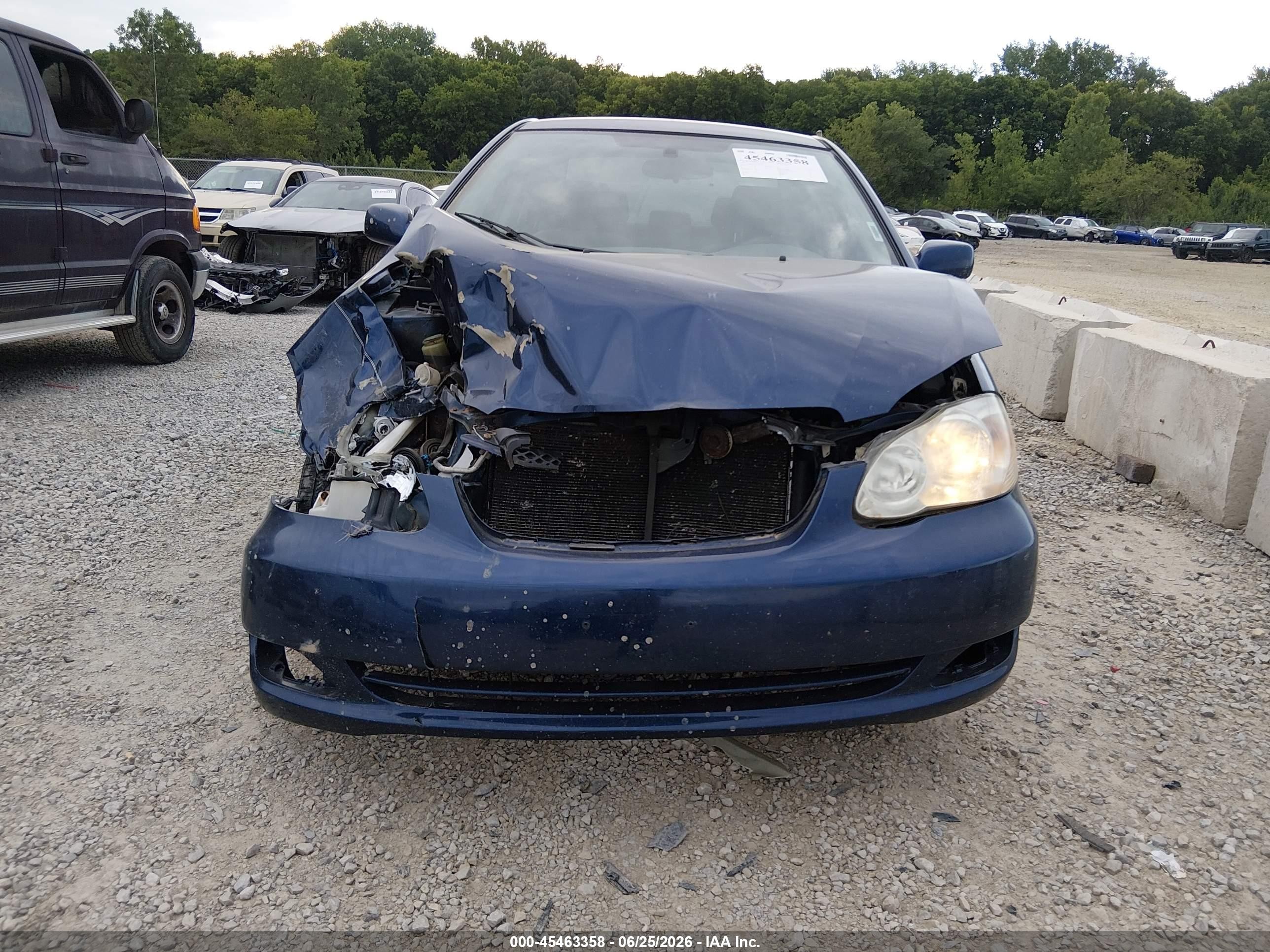 2005 Toyota Corolla Le Dark Blue vin: JTDBR32E352063937