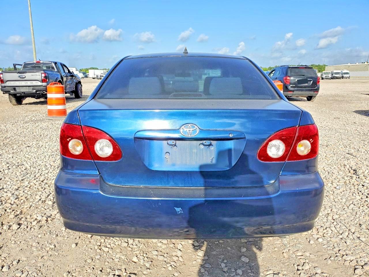 2006 Toyota Corolla Ce Blue vin: JTDBR32E360066009