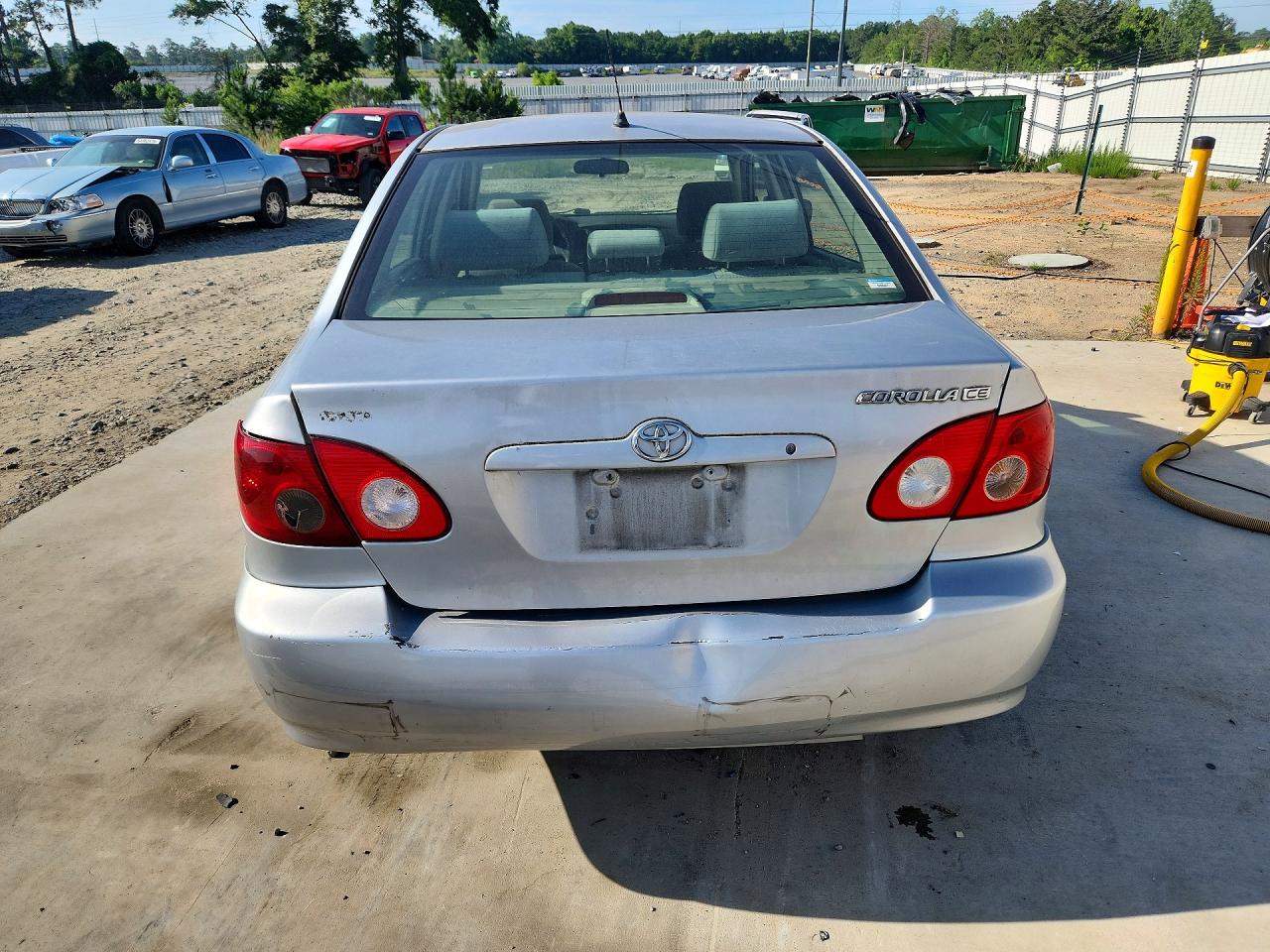 2006 Toyota Corolla Ce Серебряный vin: JTDBR32E360078905