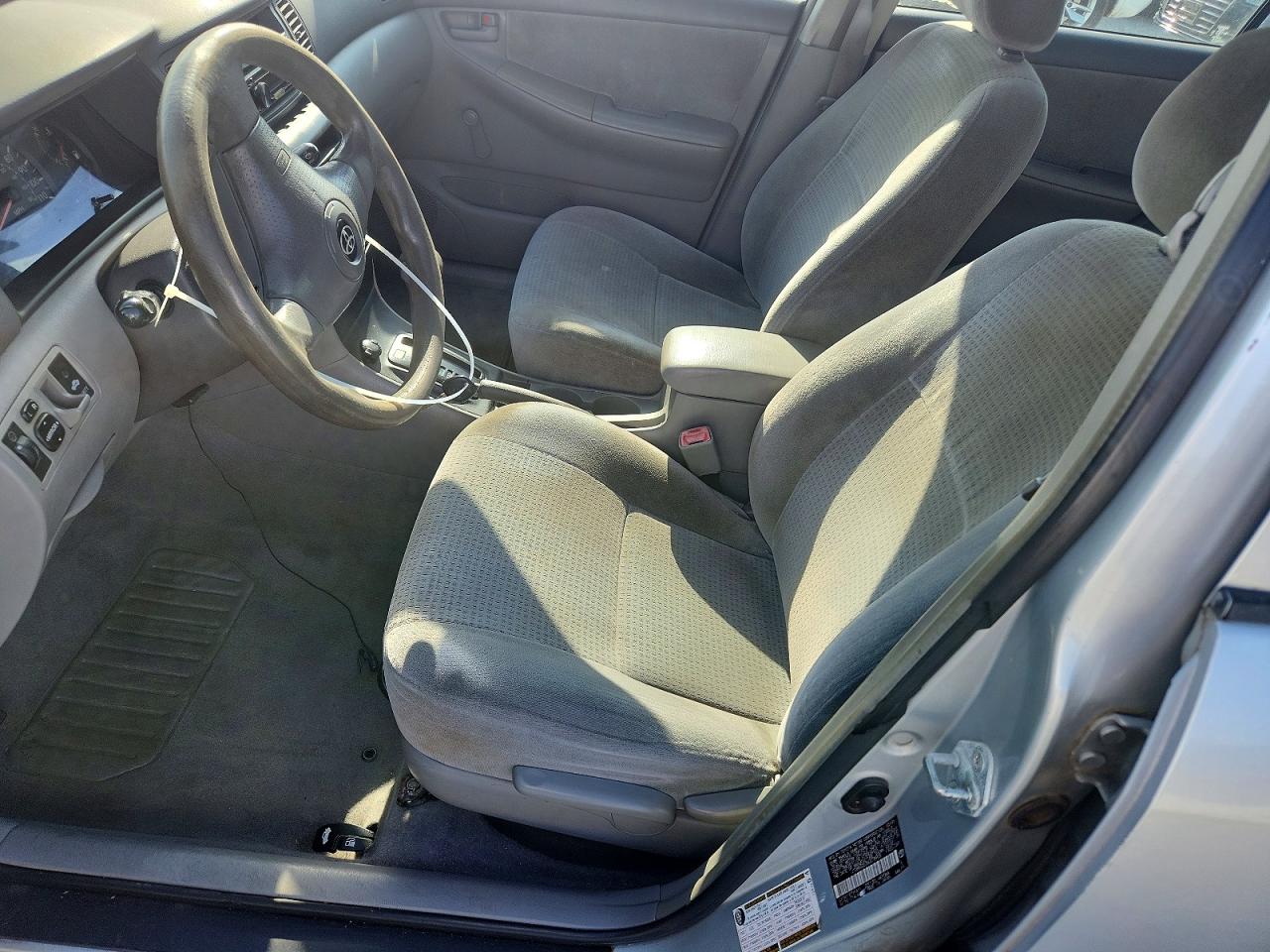2006 Toyota Corolla Ce Серебряный vin: JTDBR32E360078905