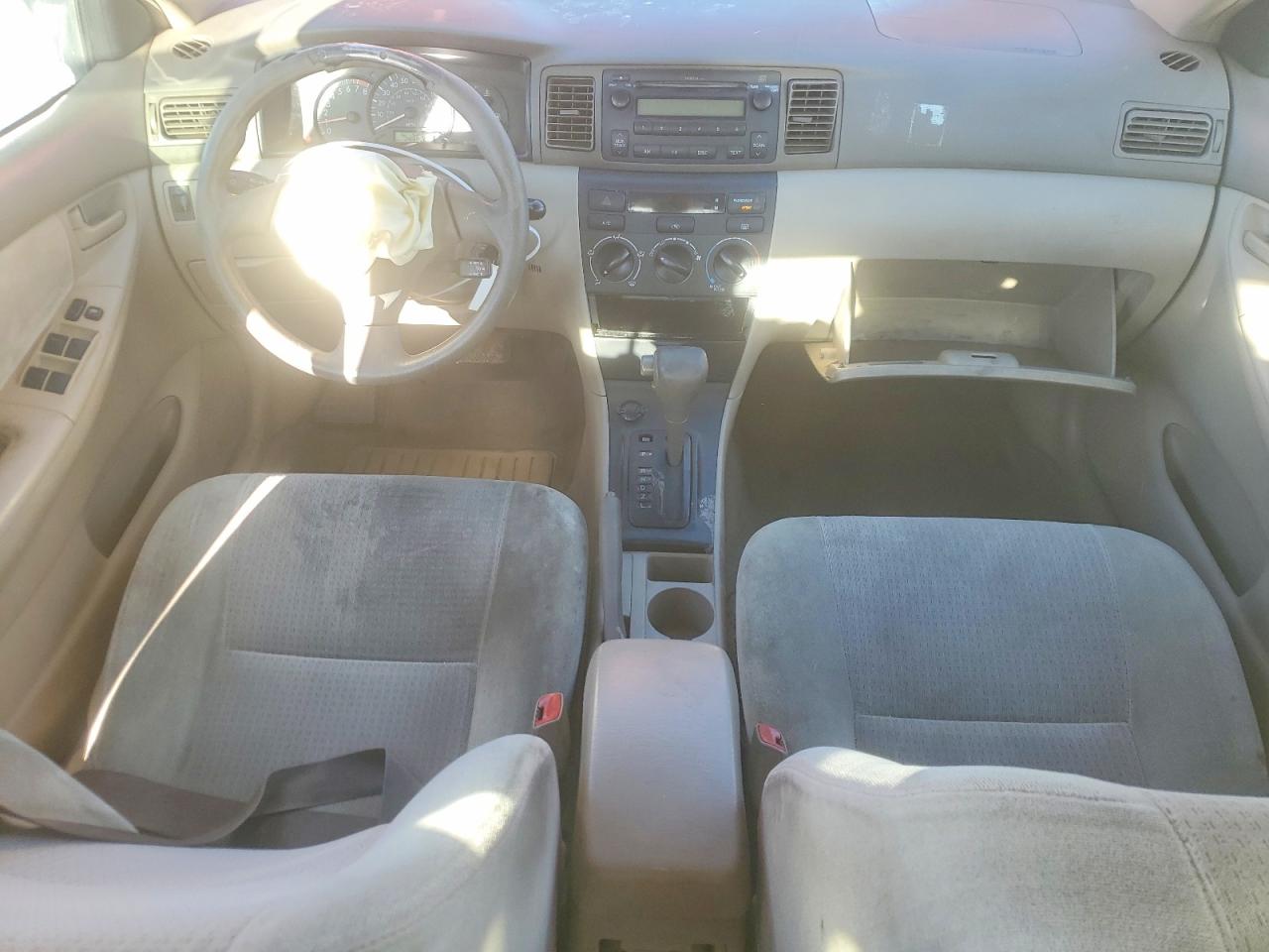 2006 Toyota Corolla Ce Red vin: JTDBR32E360083649