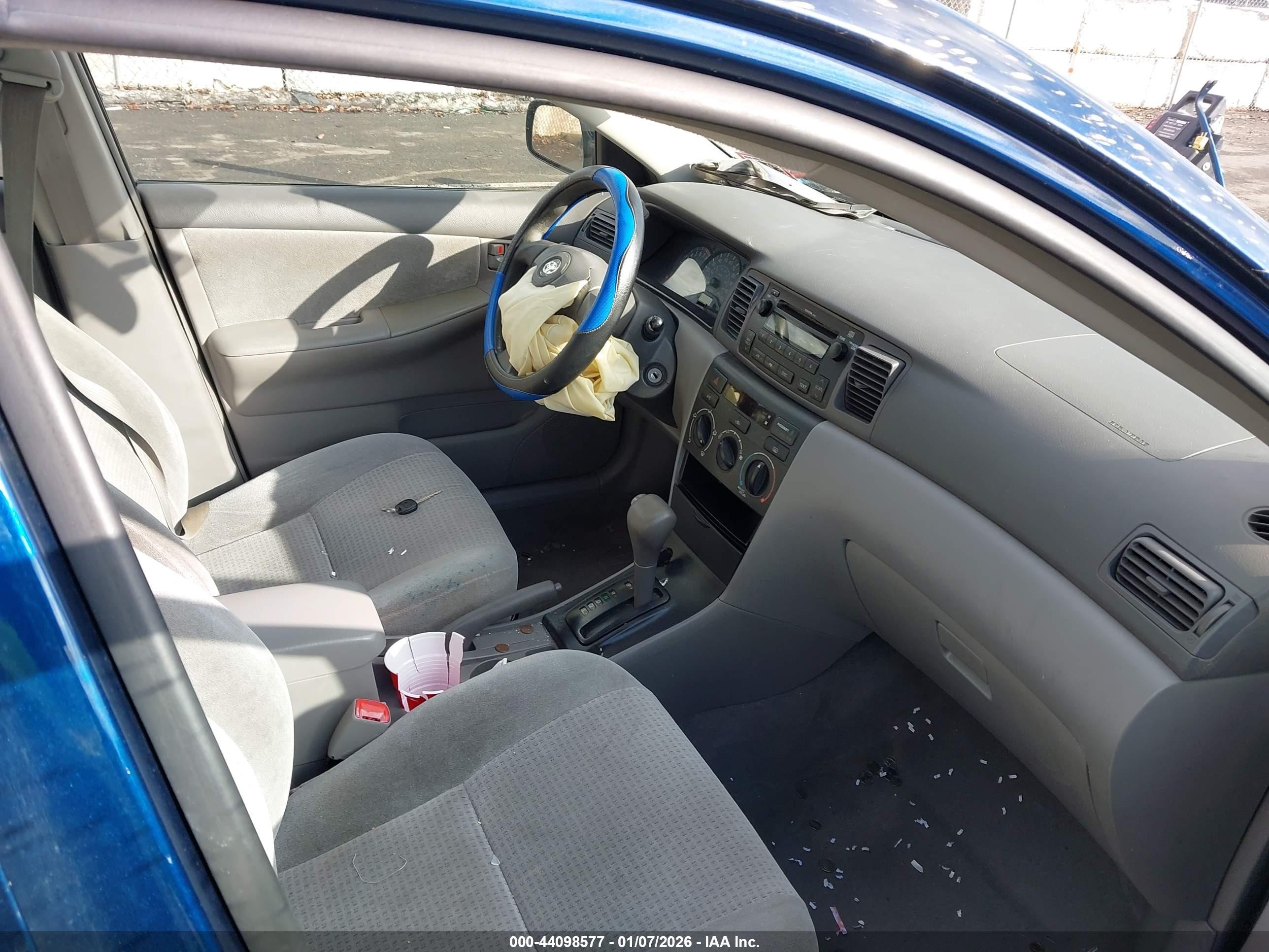 2007 Toyota Corolla Ce Blue vin: JTDBR32E370130356