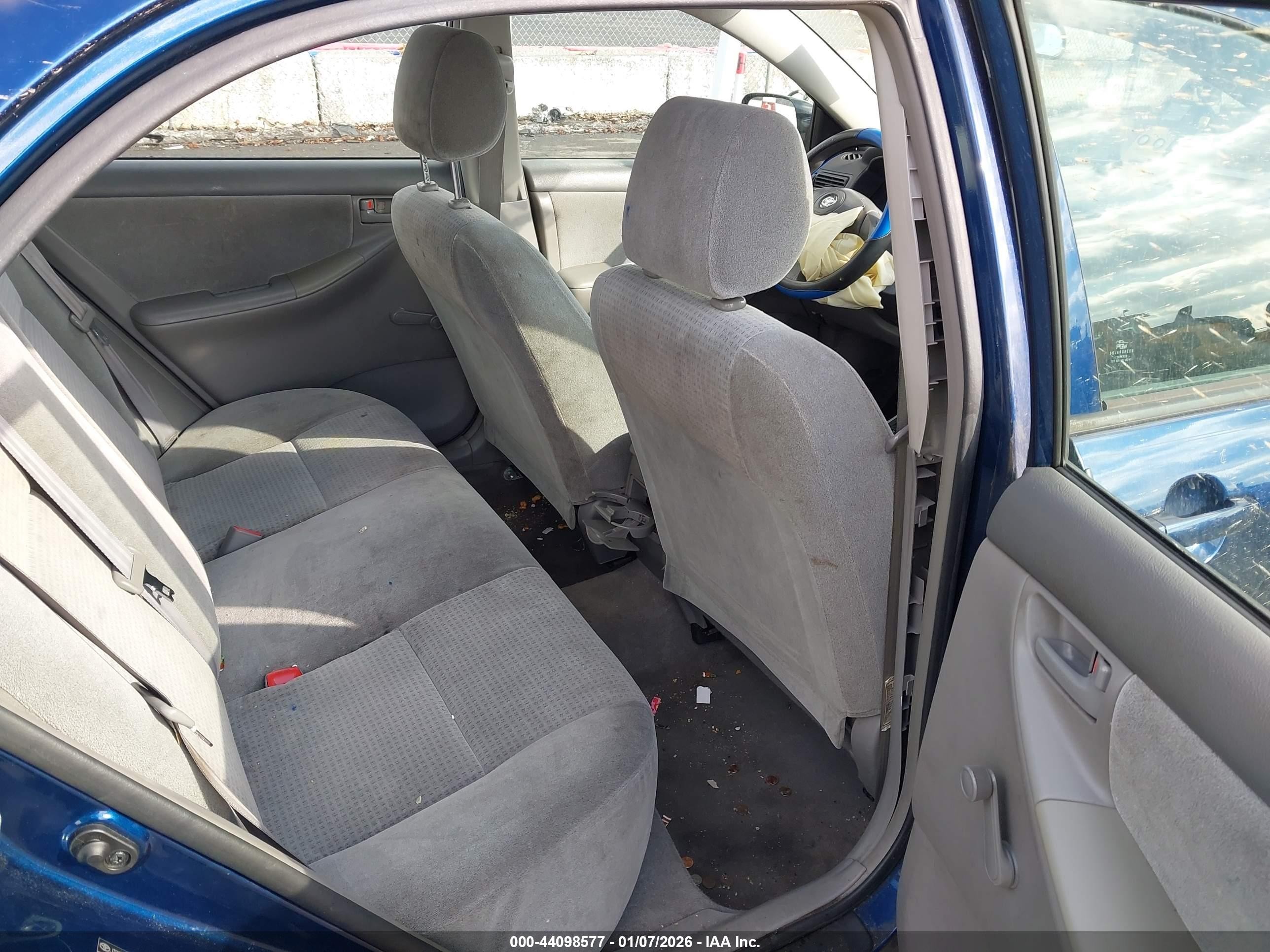 2007 Toyota Corolla Ce Blue vin: JTDBR32E370130356