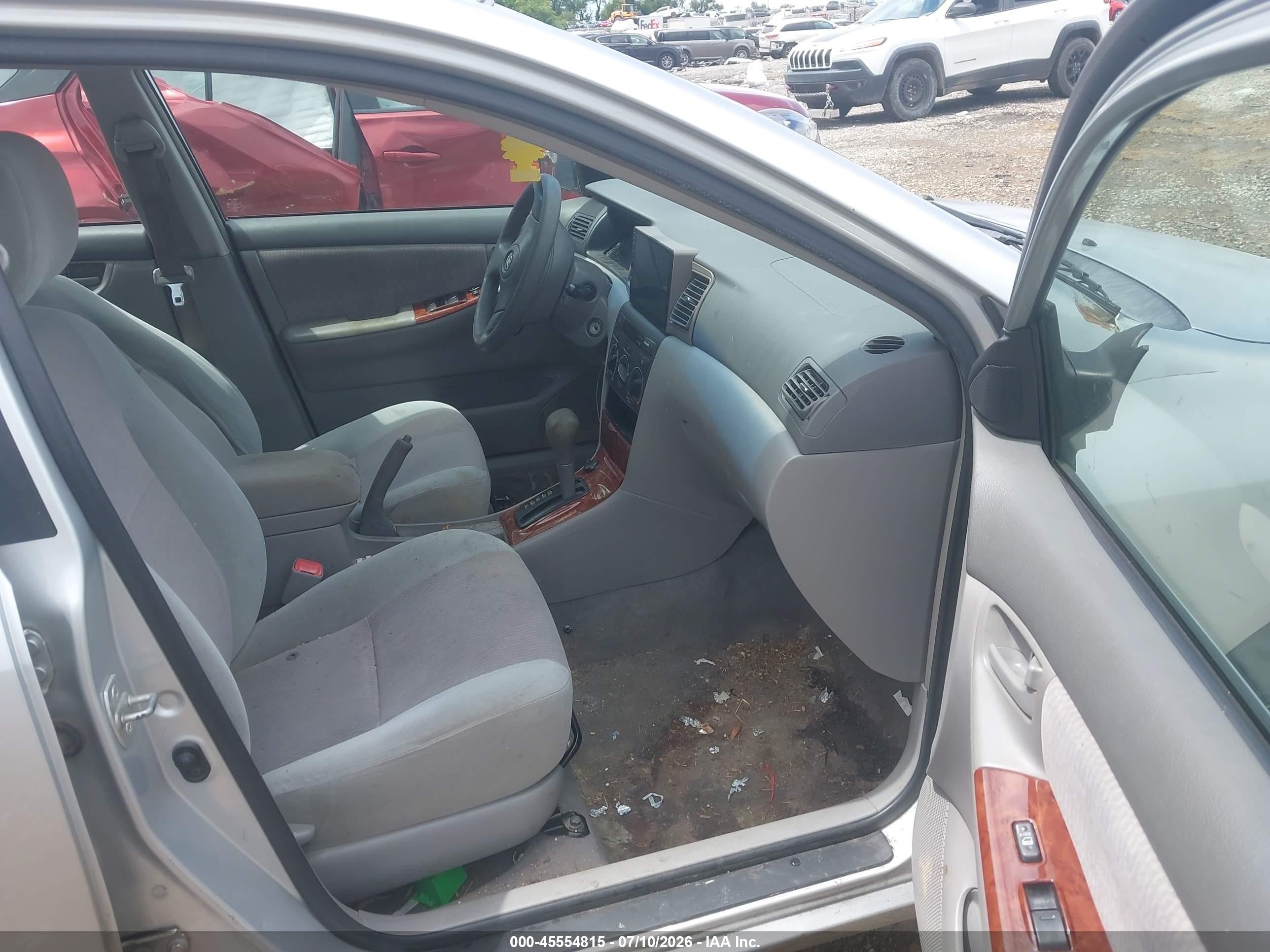 2007 Toyota Corolla Le Silver vin: JTDBR32E370130678