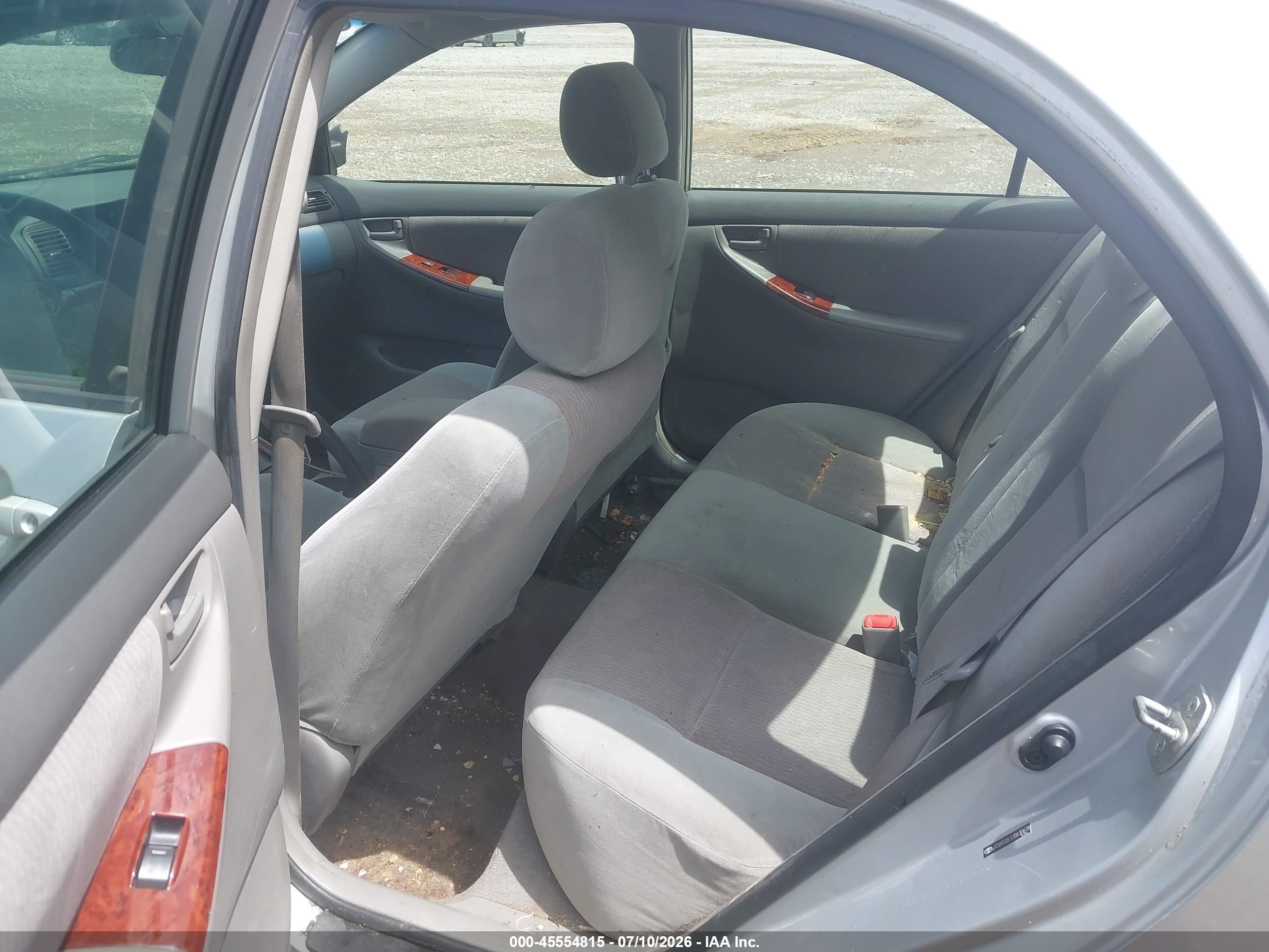 2007 Toyota Corolla Le Silver vin: JTDBR32E370130678