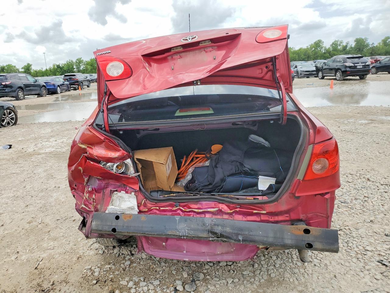 2007 Toyota Corolla Ce Red vin: JTDBR32E370132978