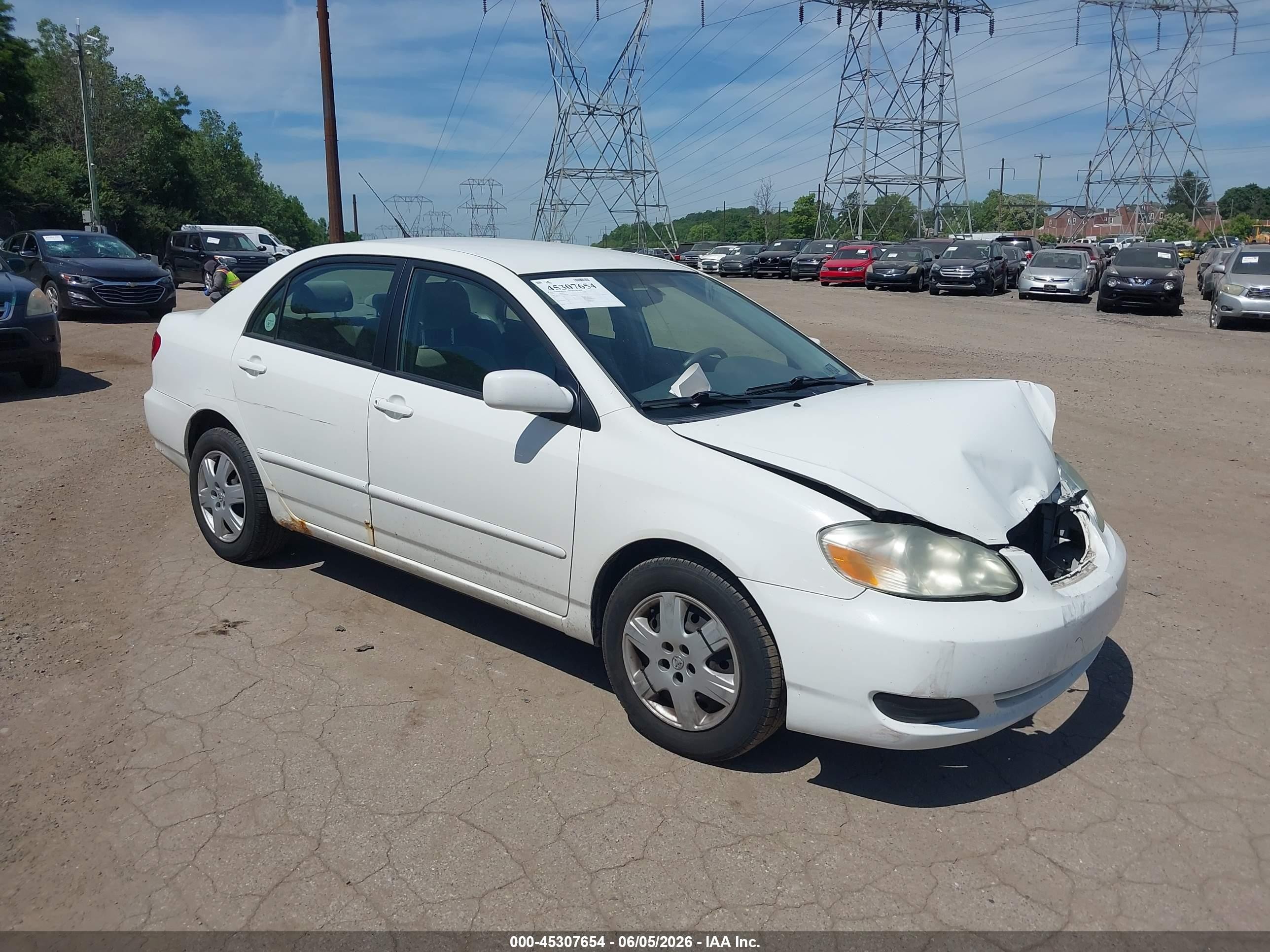 2007 Toyota Corolla Le White vin: JTDBR32E370133337