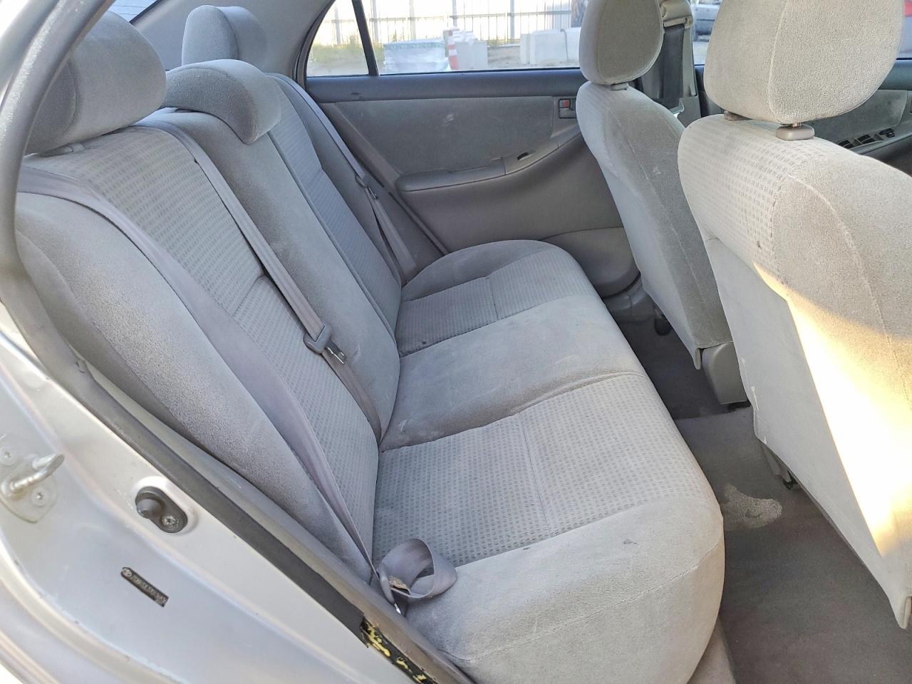 2007 Toyota Corolla Ce Silver vin: JTDBR32E370136836
