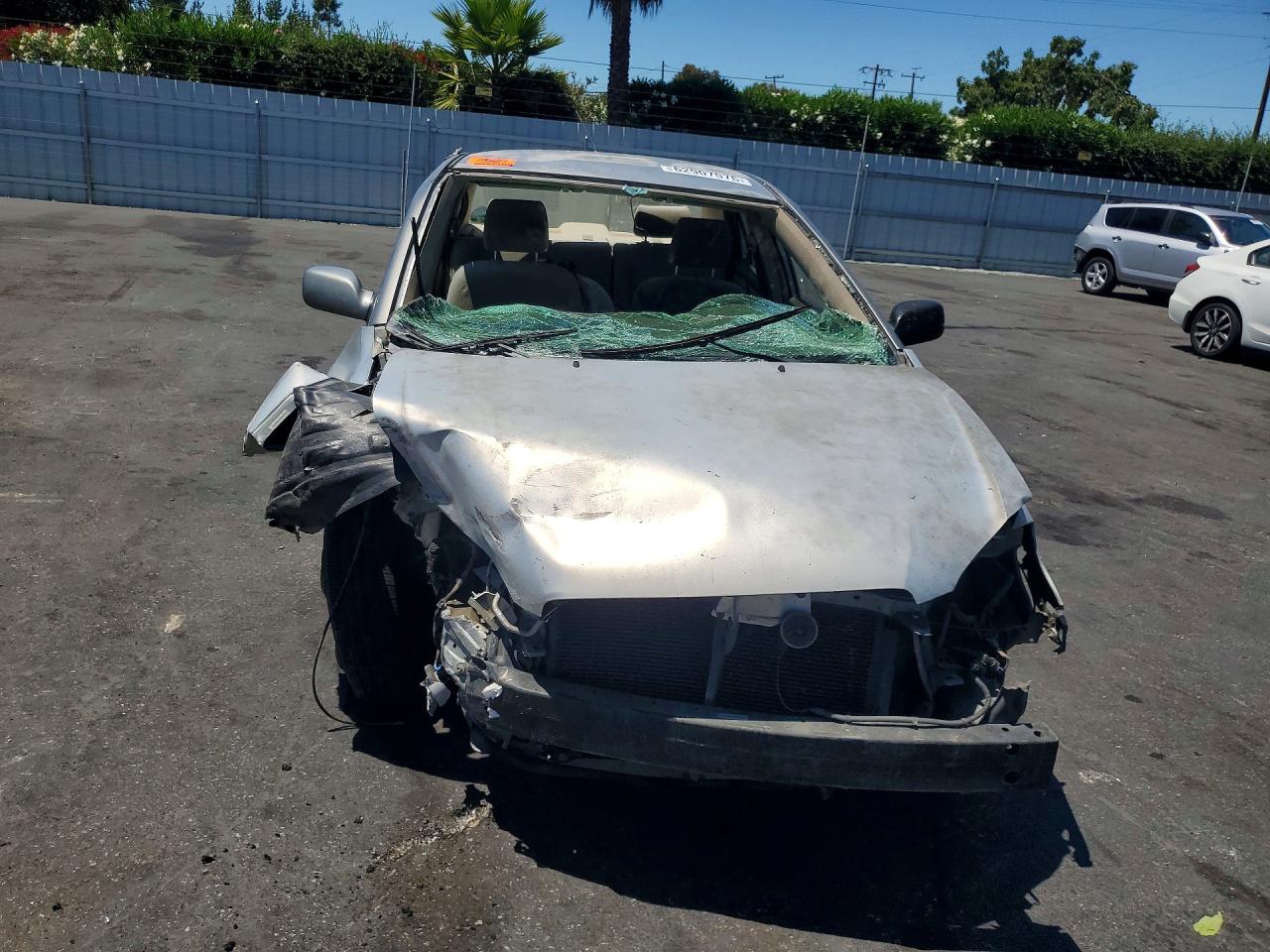 2003 Toyota Corolla Le Silver vin: JTDBR32E430029787