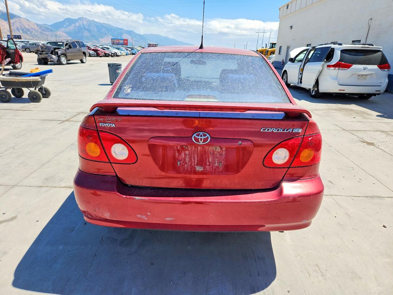 2004 Toyota Corolla Ce Maroon vin: JTDBR32E442021789