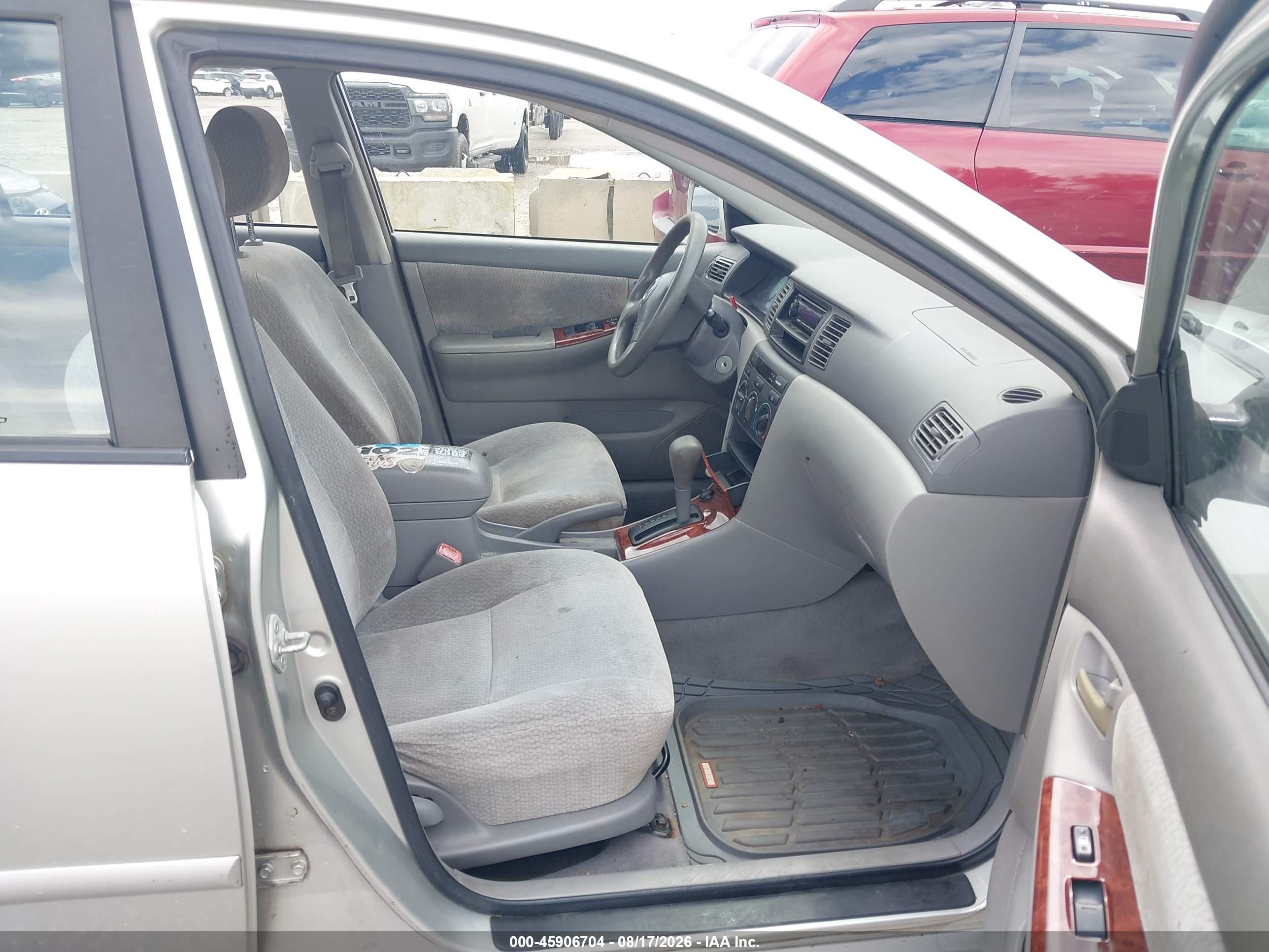 2004 Toyota Corolla Le Gray vin: JTDBR32E442034008