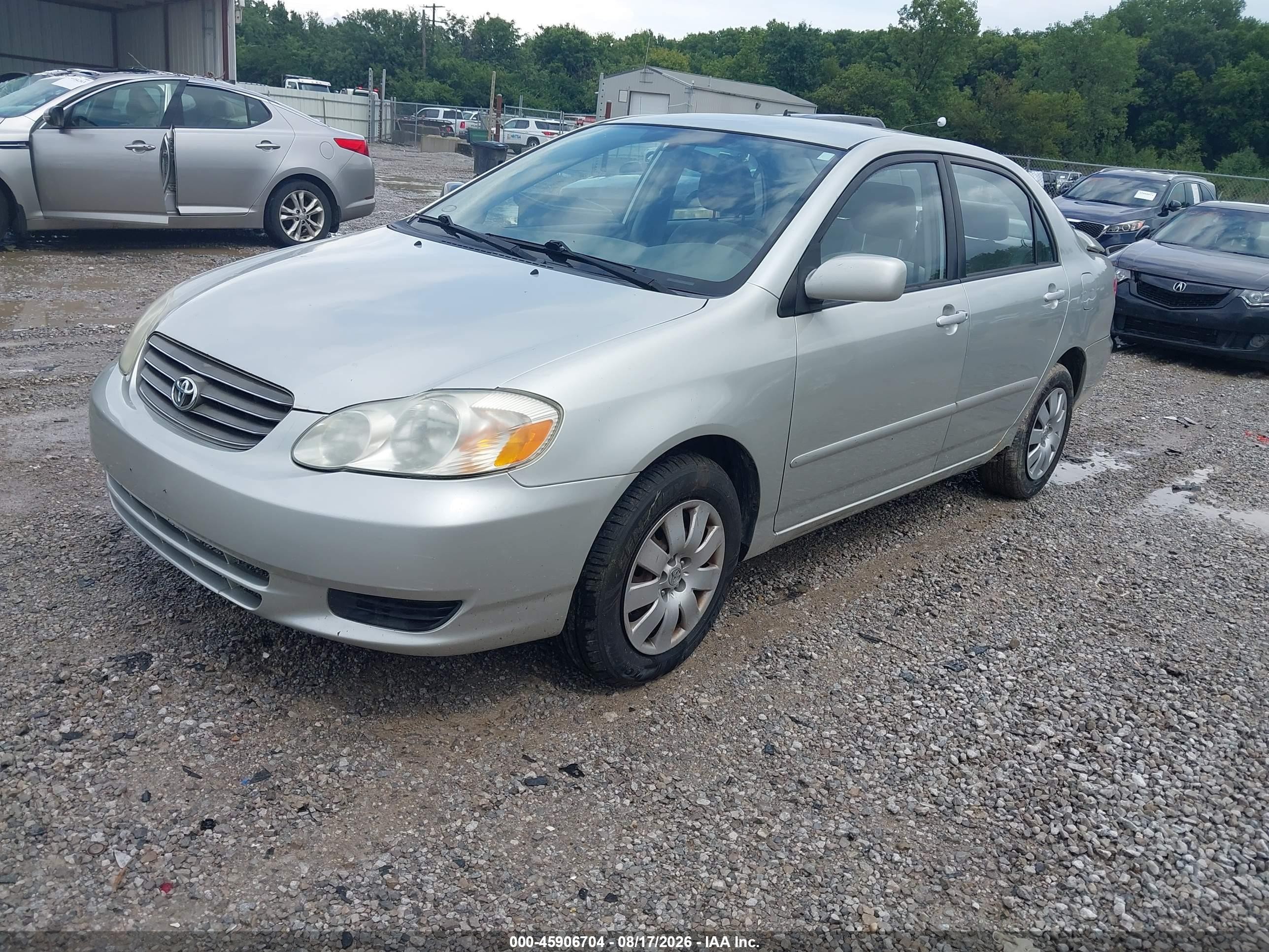 2004 Toyota Corolla Le Gray vin: JTDBR32E442034008