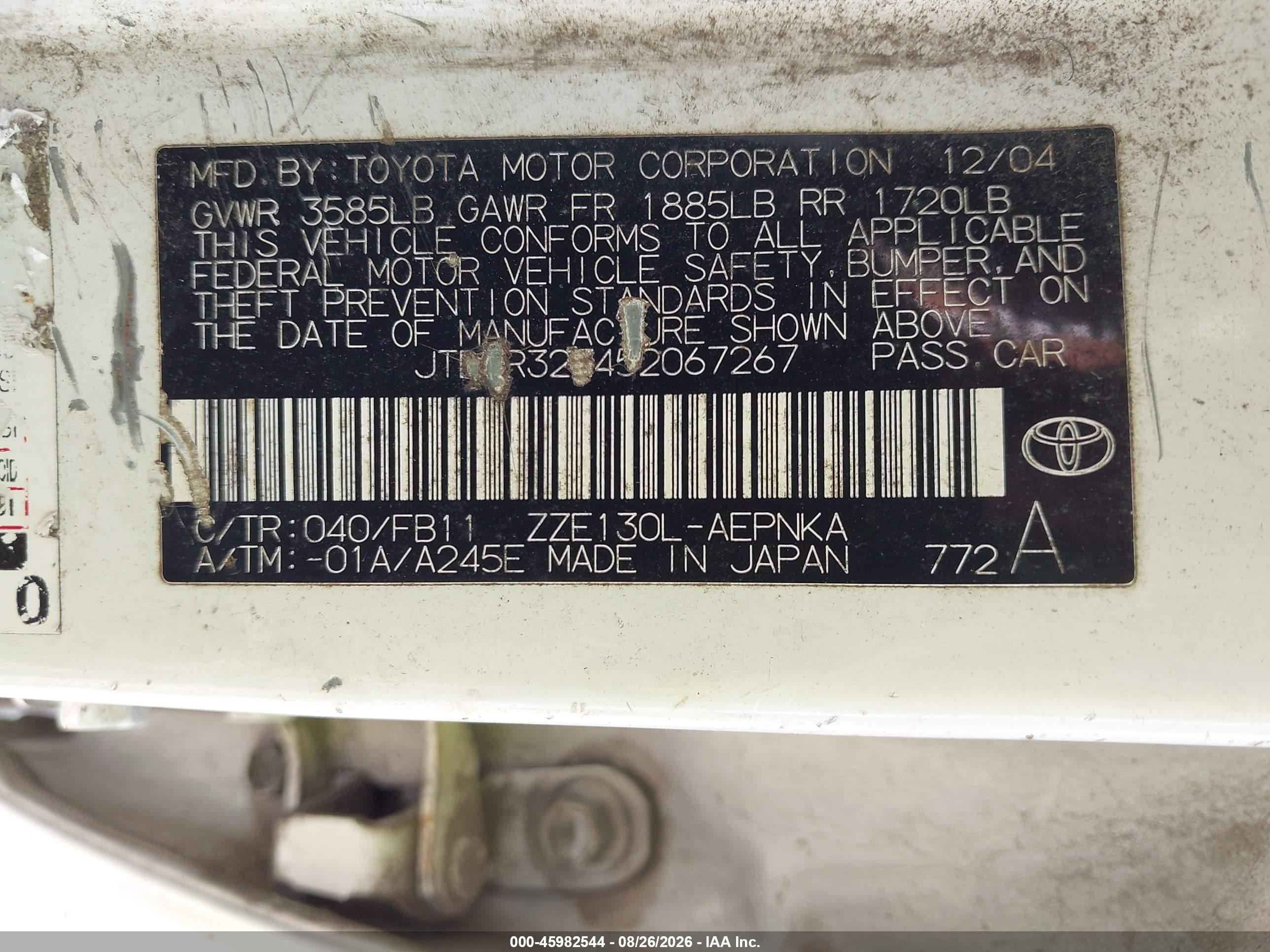 2005 Toyota Corolla Le White vin: JTDBR32E452067267