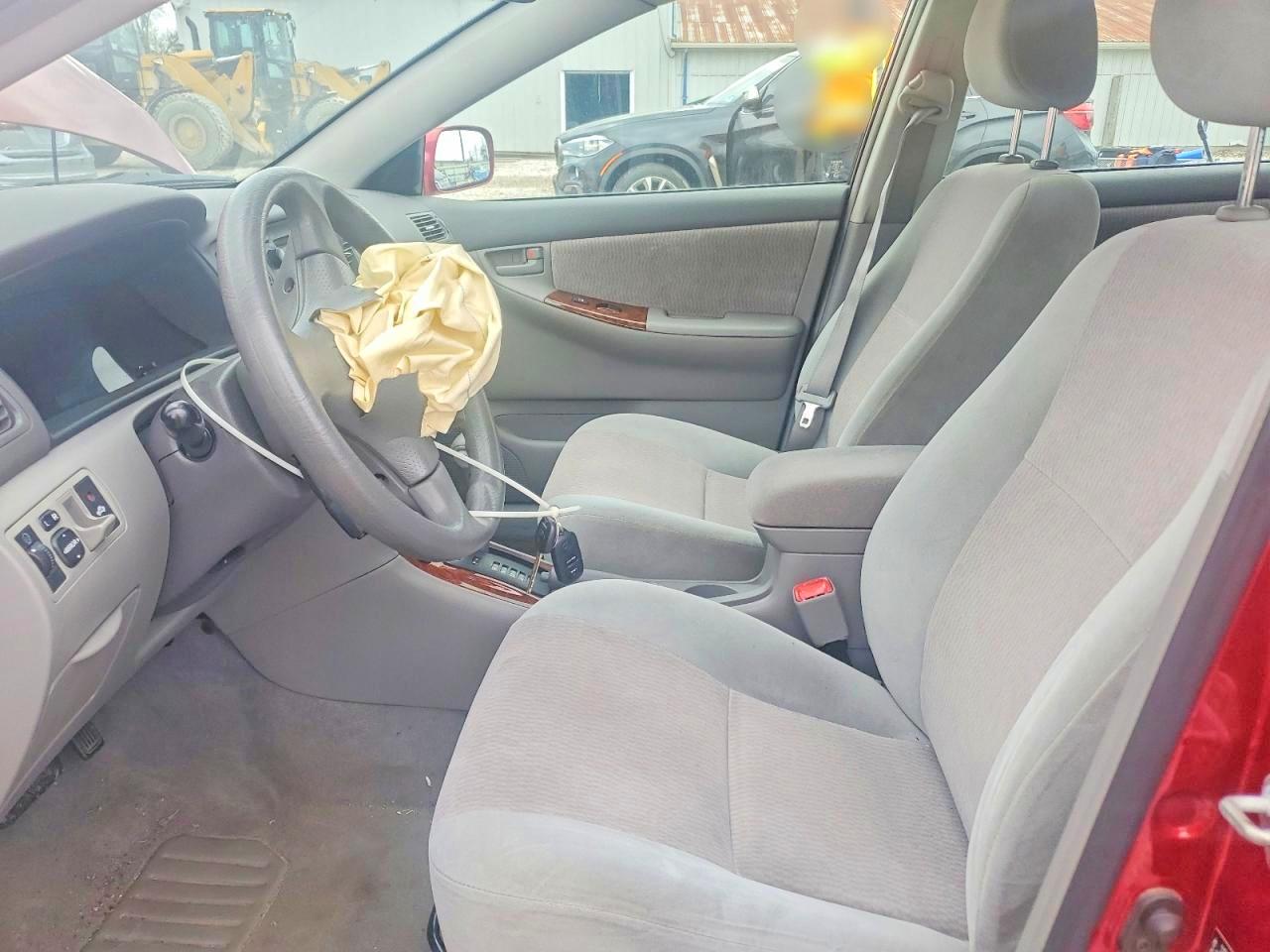 2006 Toyota Corolla Le Red vin: JTDBR32E460087726