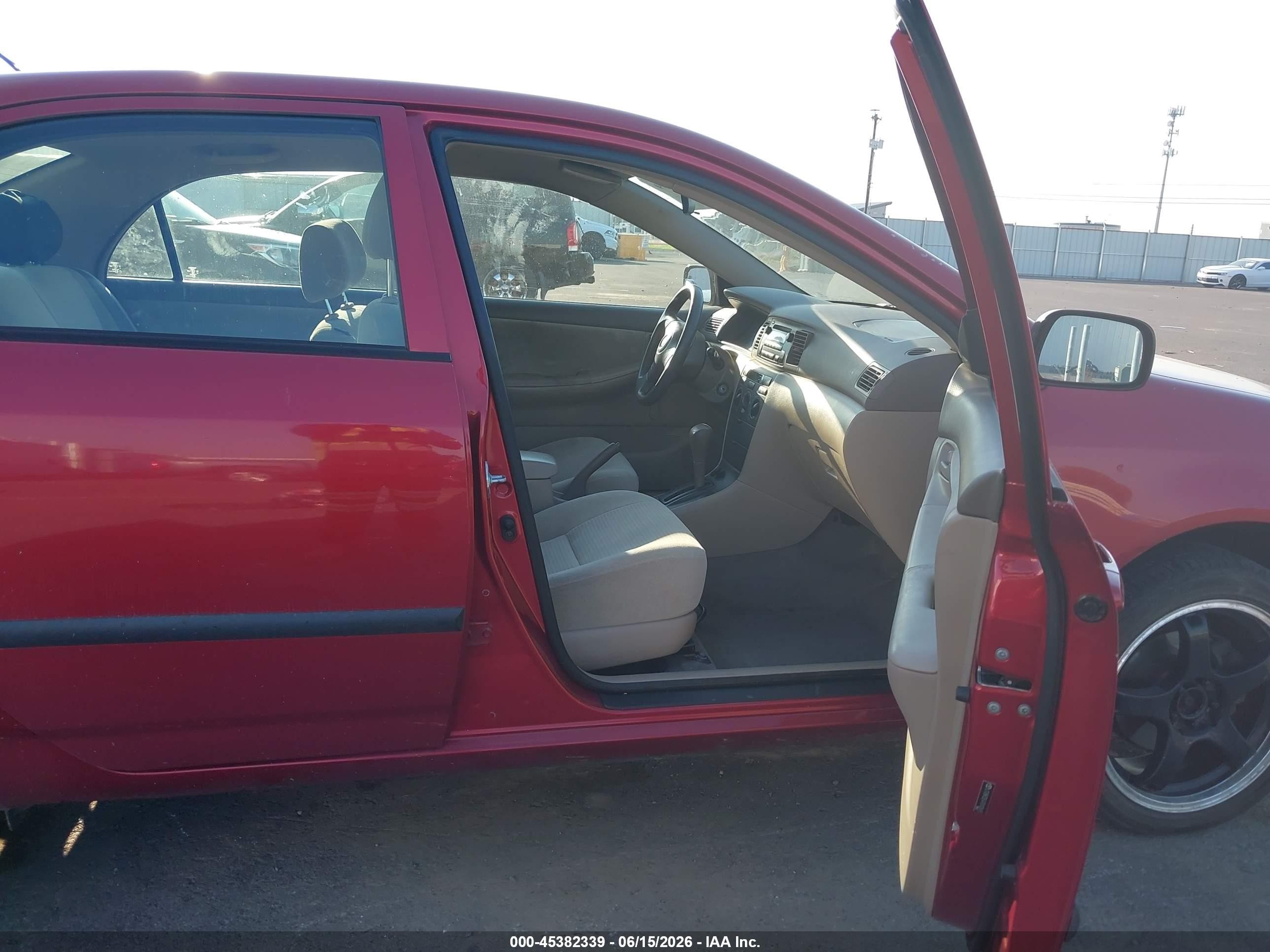 2007 Toyota Corolla Ce Красный vin: JTDBR32E470102615
