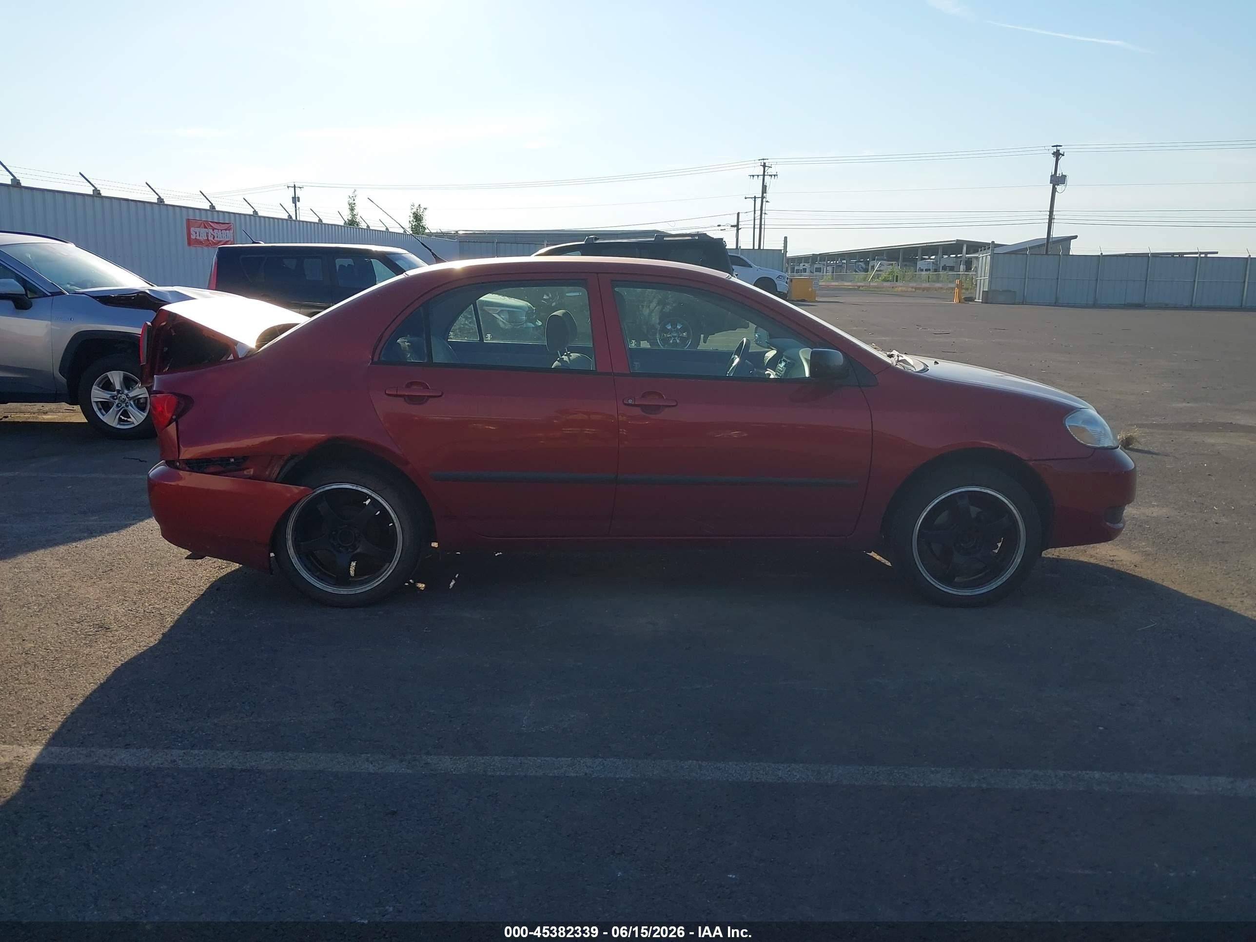 2007 Toyota Corolla Ce Красный vin: JTDBR32E470102615