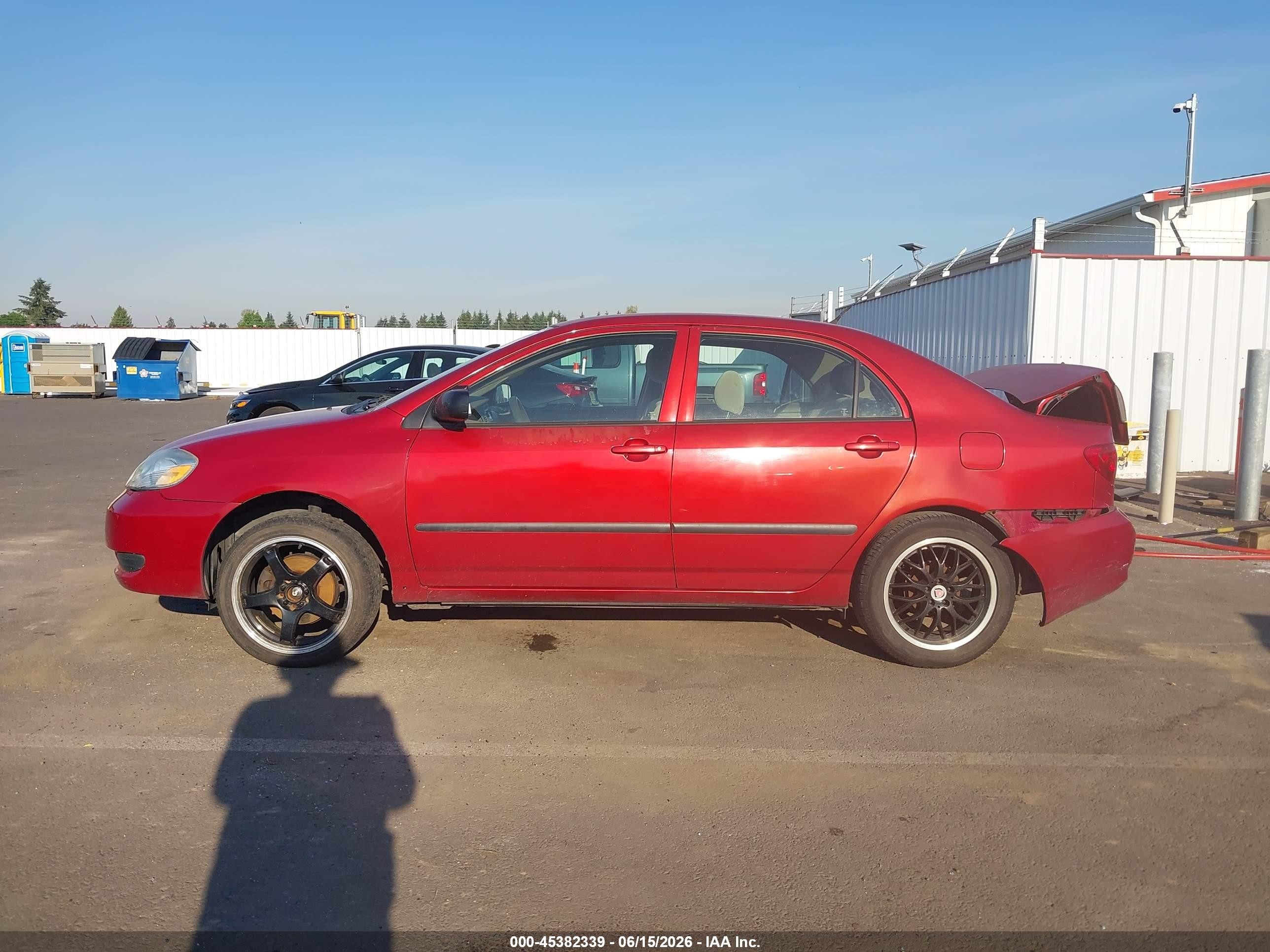 2007 Toyota Corolla Ce Красный vin: JTDBR32E470102615