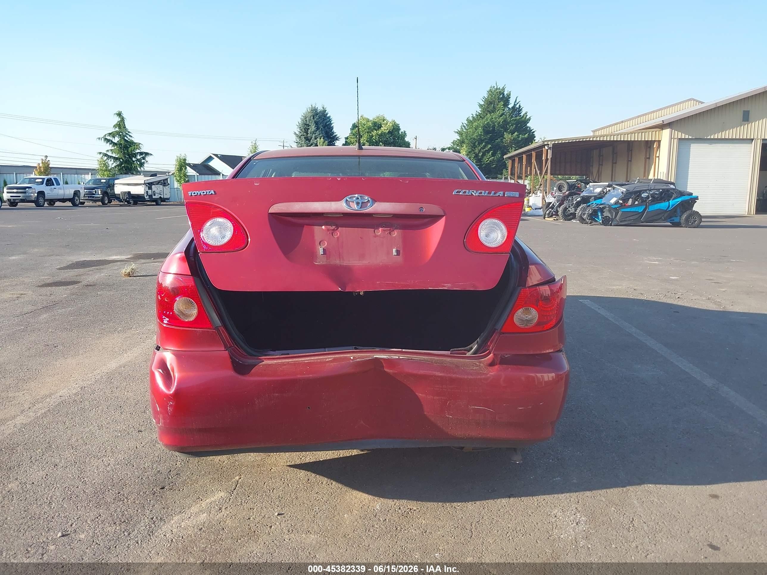 2007 Toyota Corolla Ce Красный vin: JTDBR32E470102615