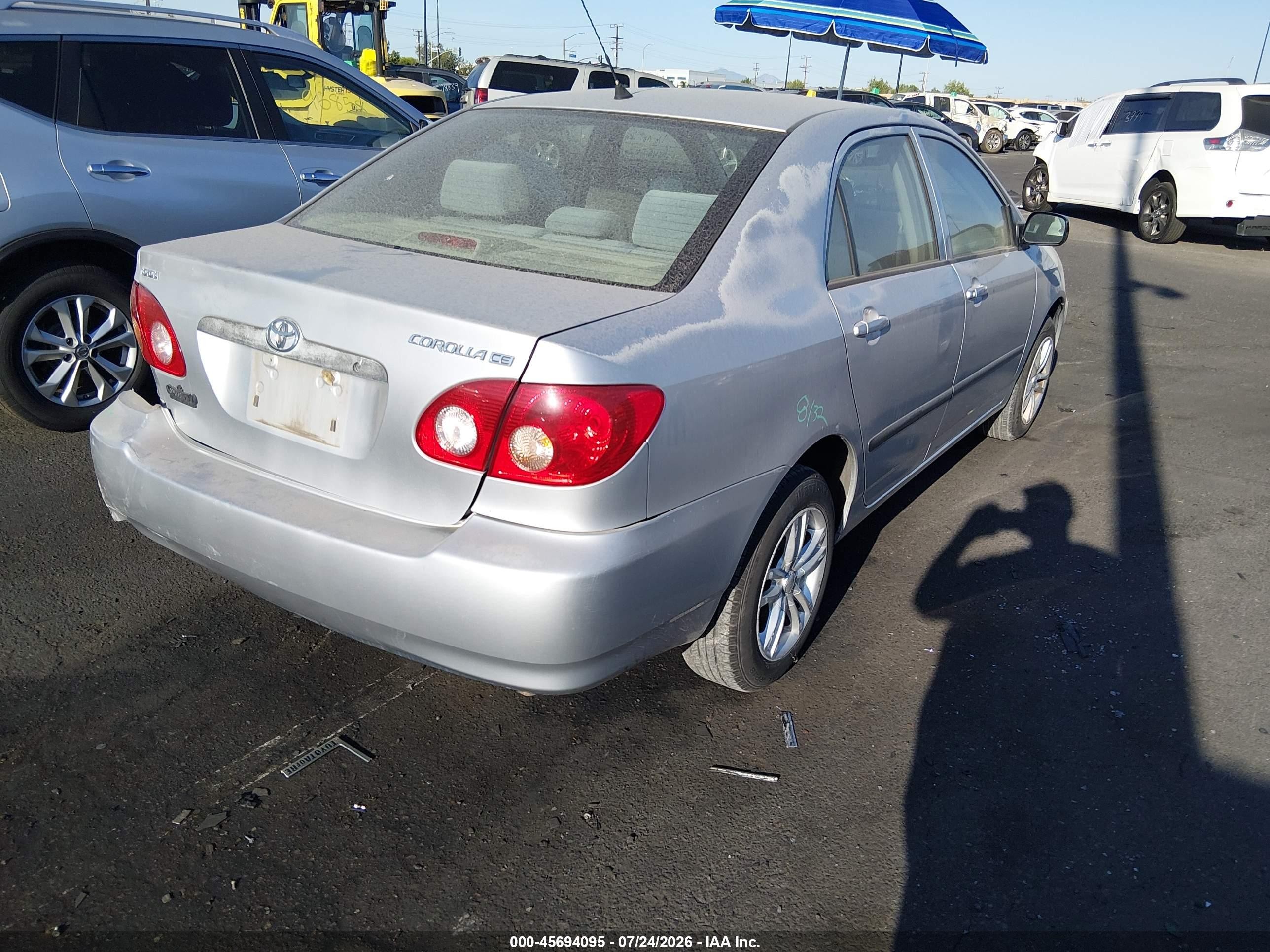 2007 Toyota Corolla Ce Silver vin: JTDBR32E470106860