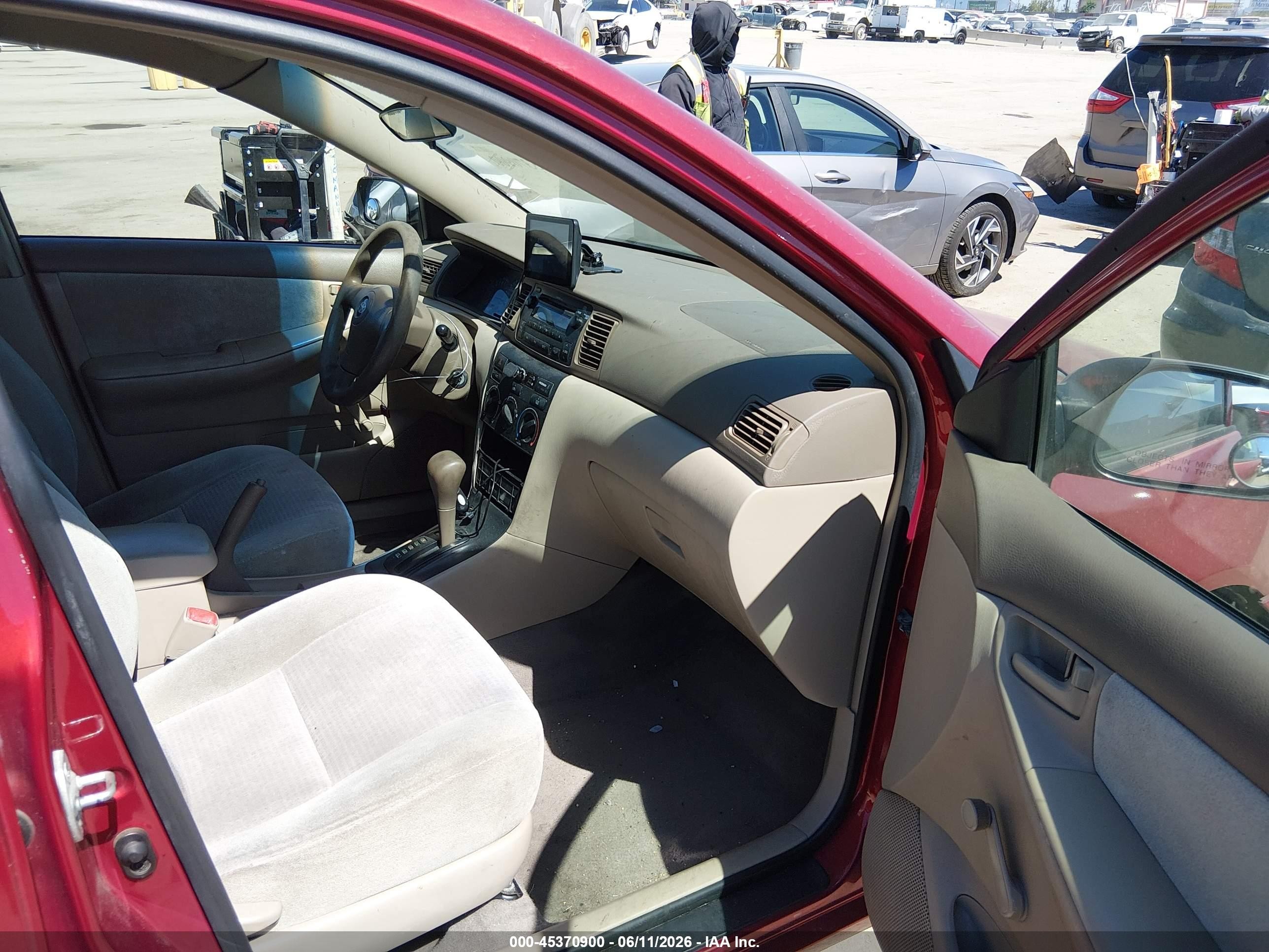 2007 Toyota Corolla Ce Red vin: JTDBR32E470115915