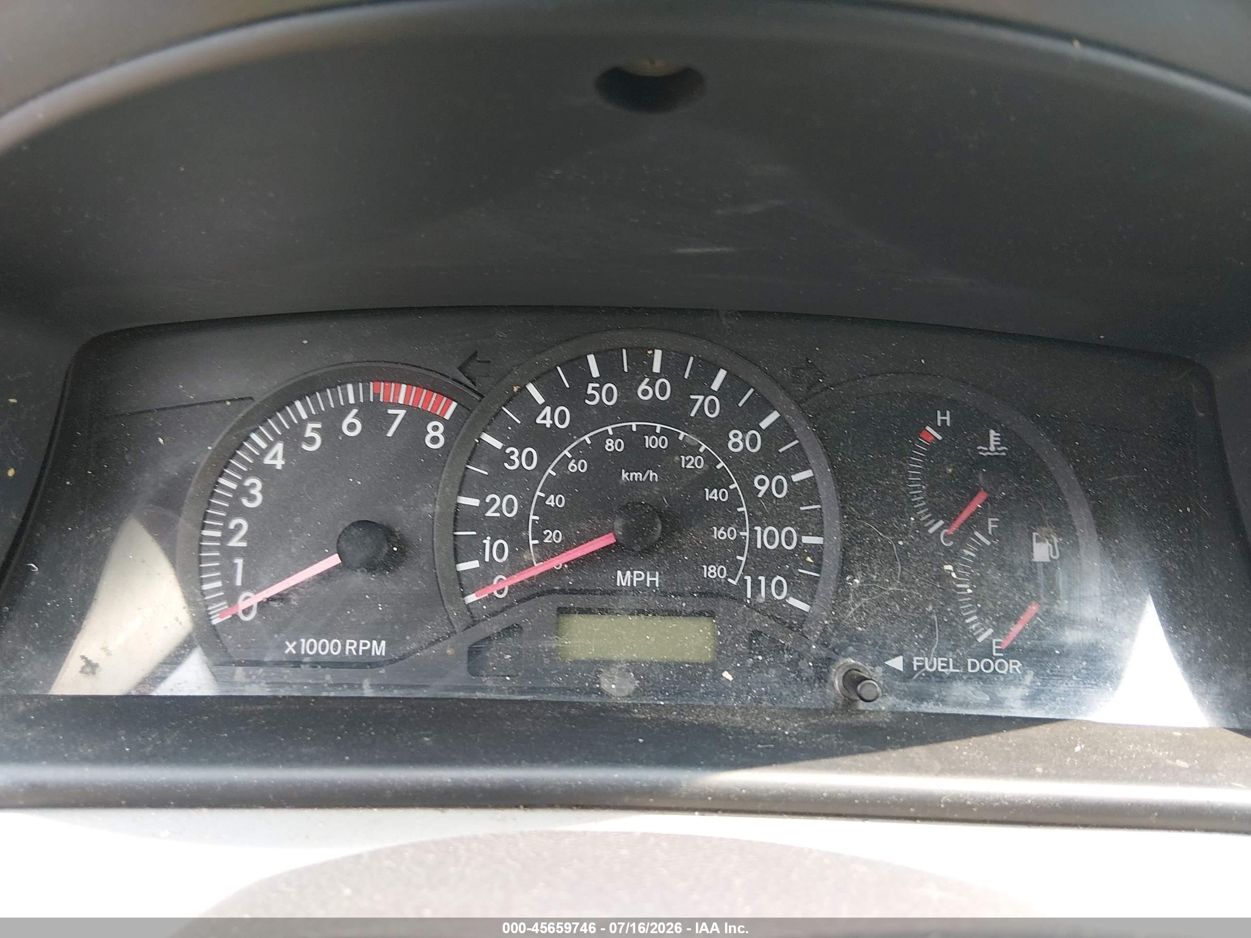 2003 Toyota Corolla Ce Silver vin: JTDBR32E532007804
