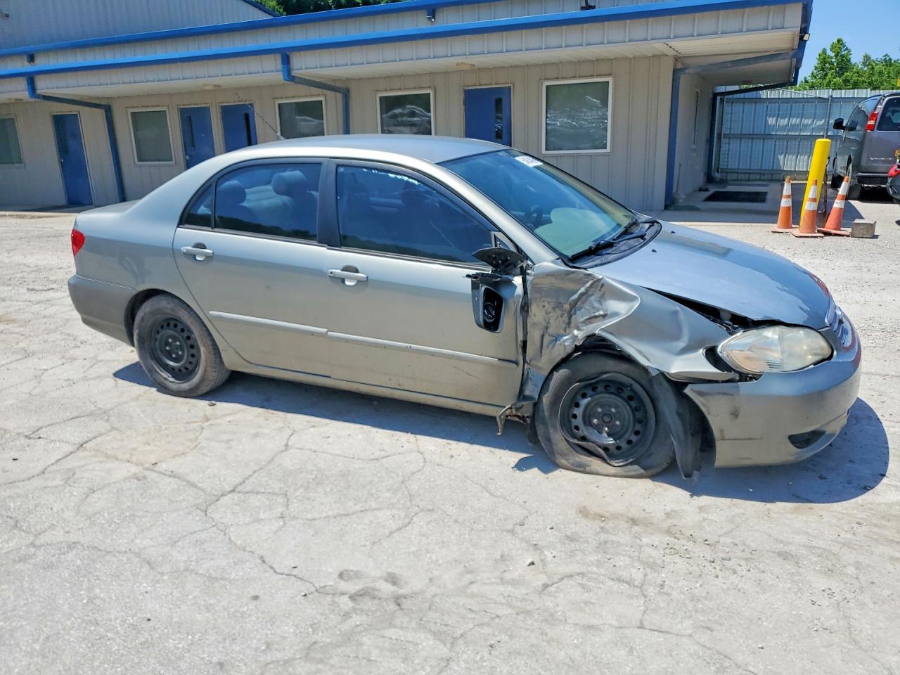2003 Toyota Corolla Le Gray vin: JTDBR32E532008726
