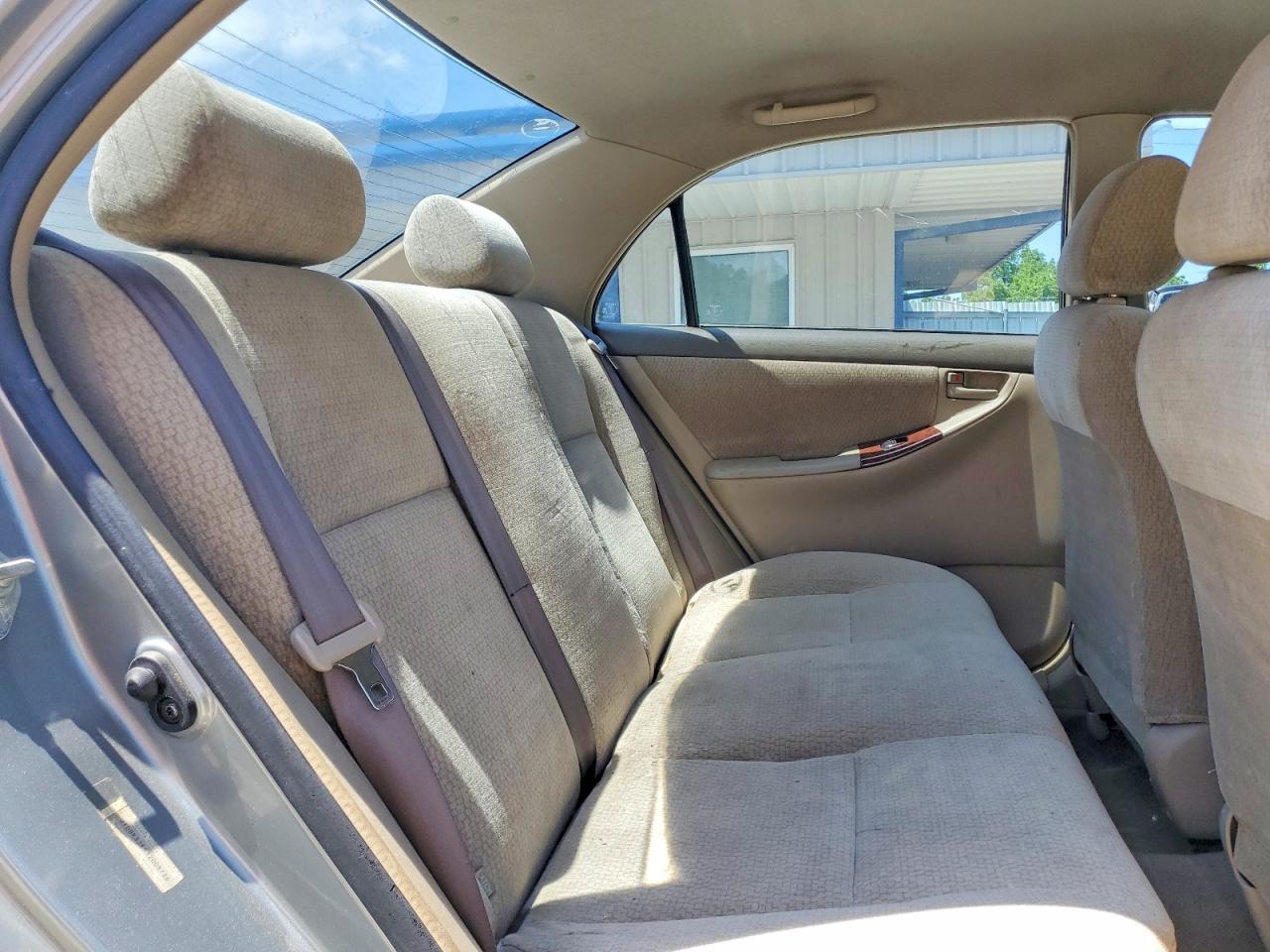 2003 Toyota Corolla Le Gray vin: JTDBR32E532008726