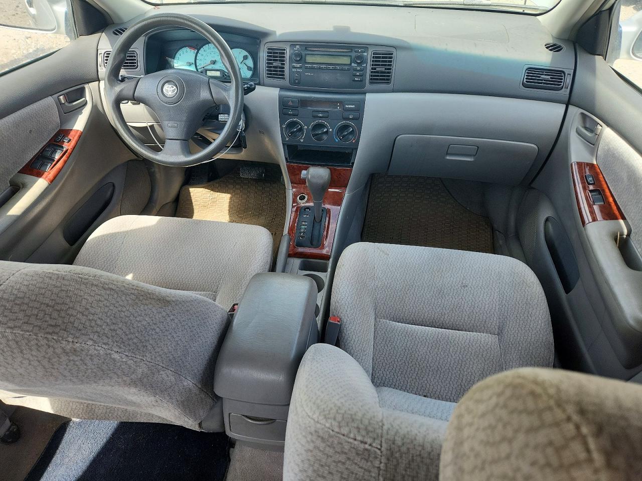 2003 Toyota Corolla Le Silver vin: JTDBR32E532012811