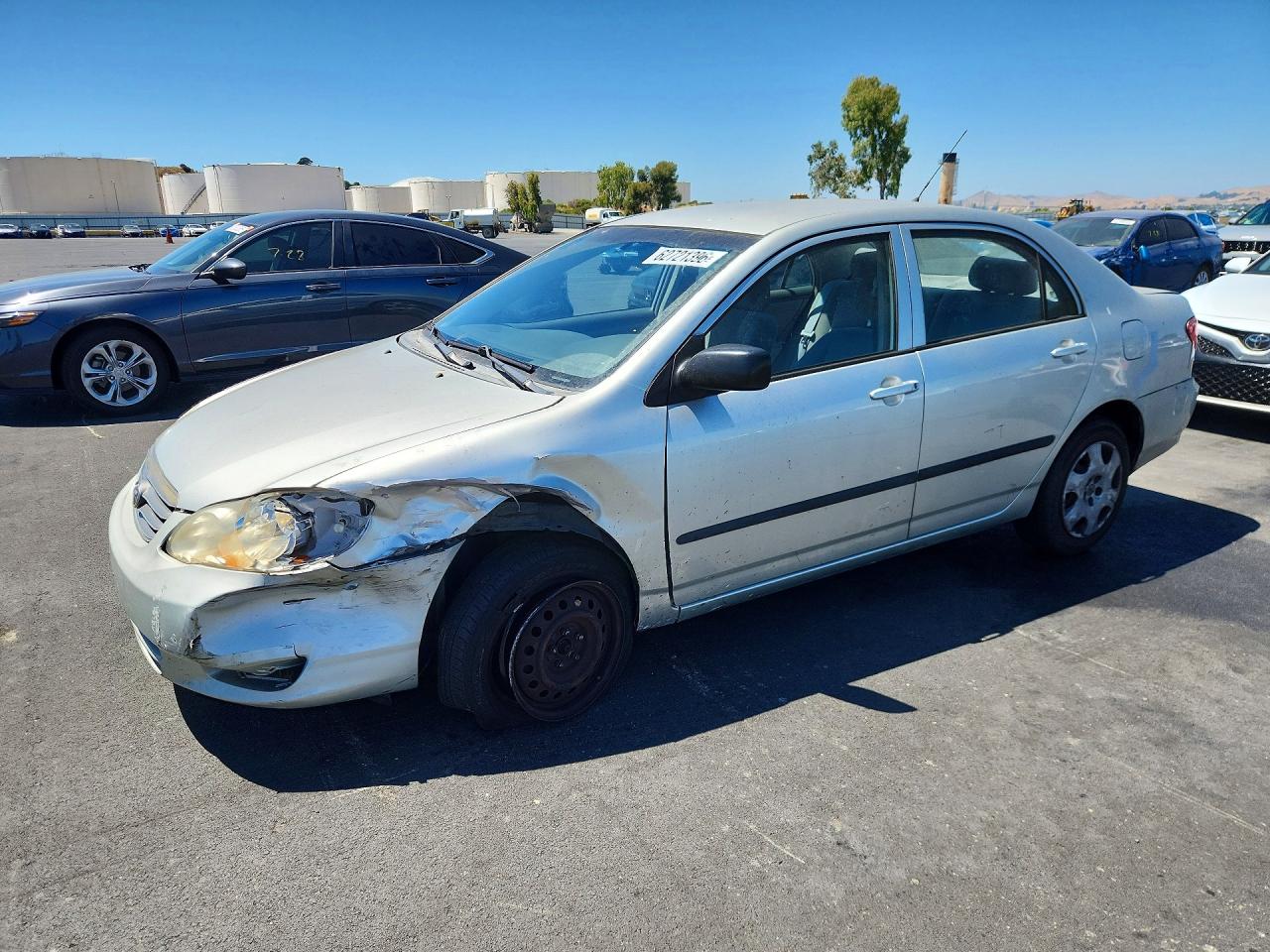 2004 Toyota Corolla Ce Silver vin: JTDBR32E542047320