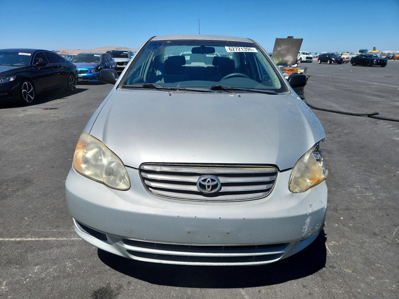 2004 Toyota Corolla Ce Silver vin: JTDBR32E542047320