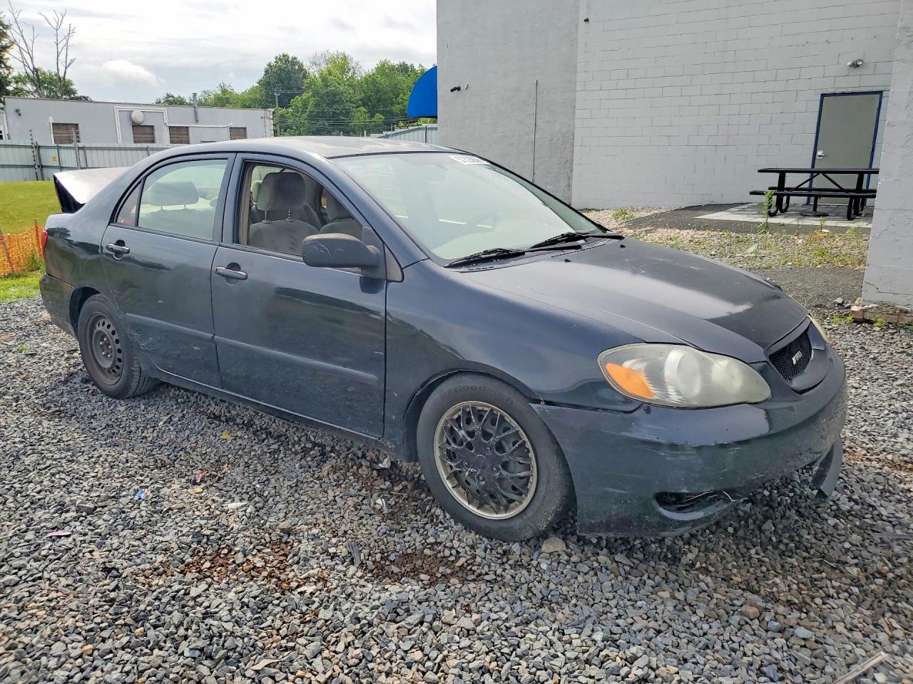 2005 Toyota Corolla Ce Black vin: JTDBR32E550055138